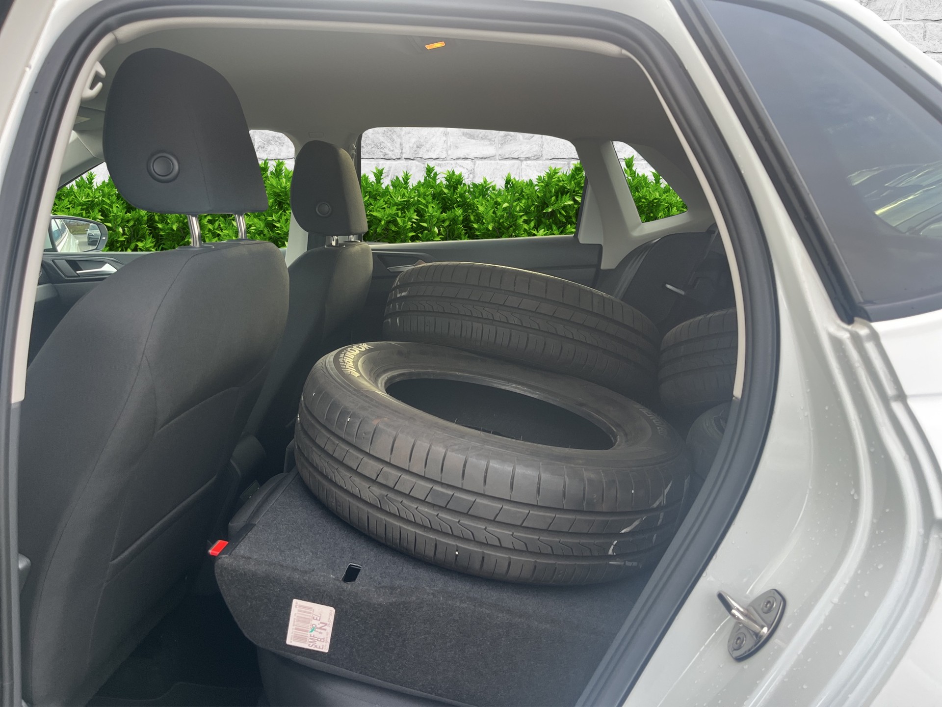 VW Polo 1.0 TSI Life DSG-image-12