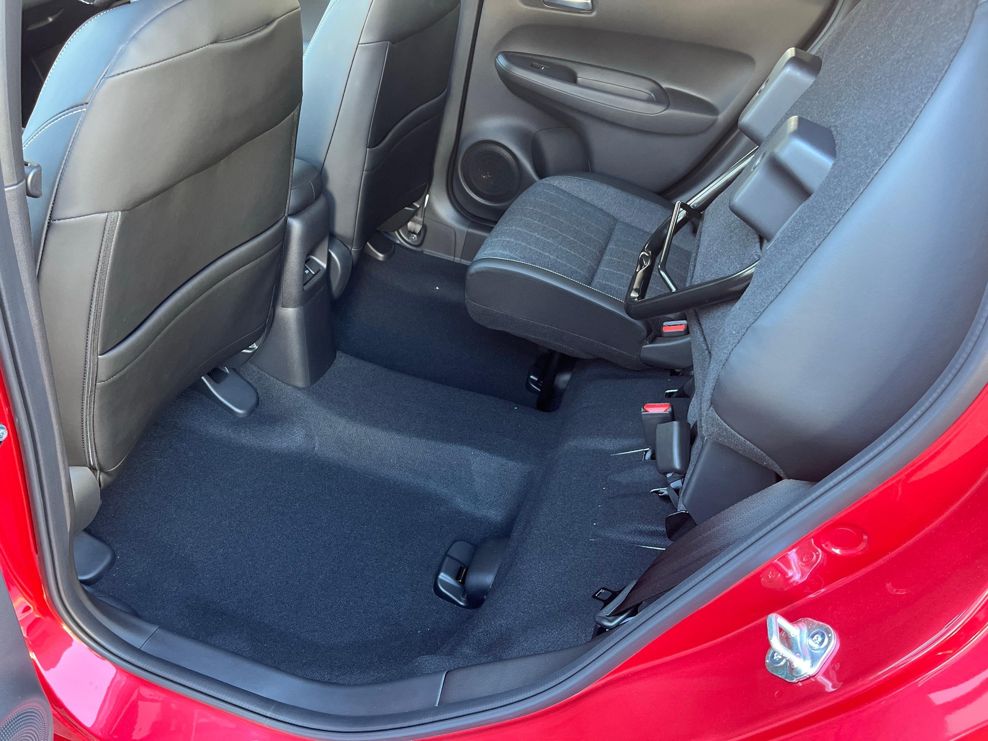 HONDA Jazz 1.5 i-MMD Advance - mit Aktionsleasing 1.9% und 8 Jahren Garantie!-image-13