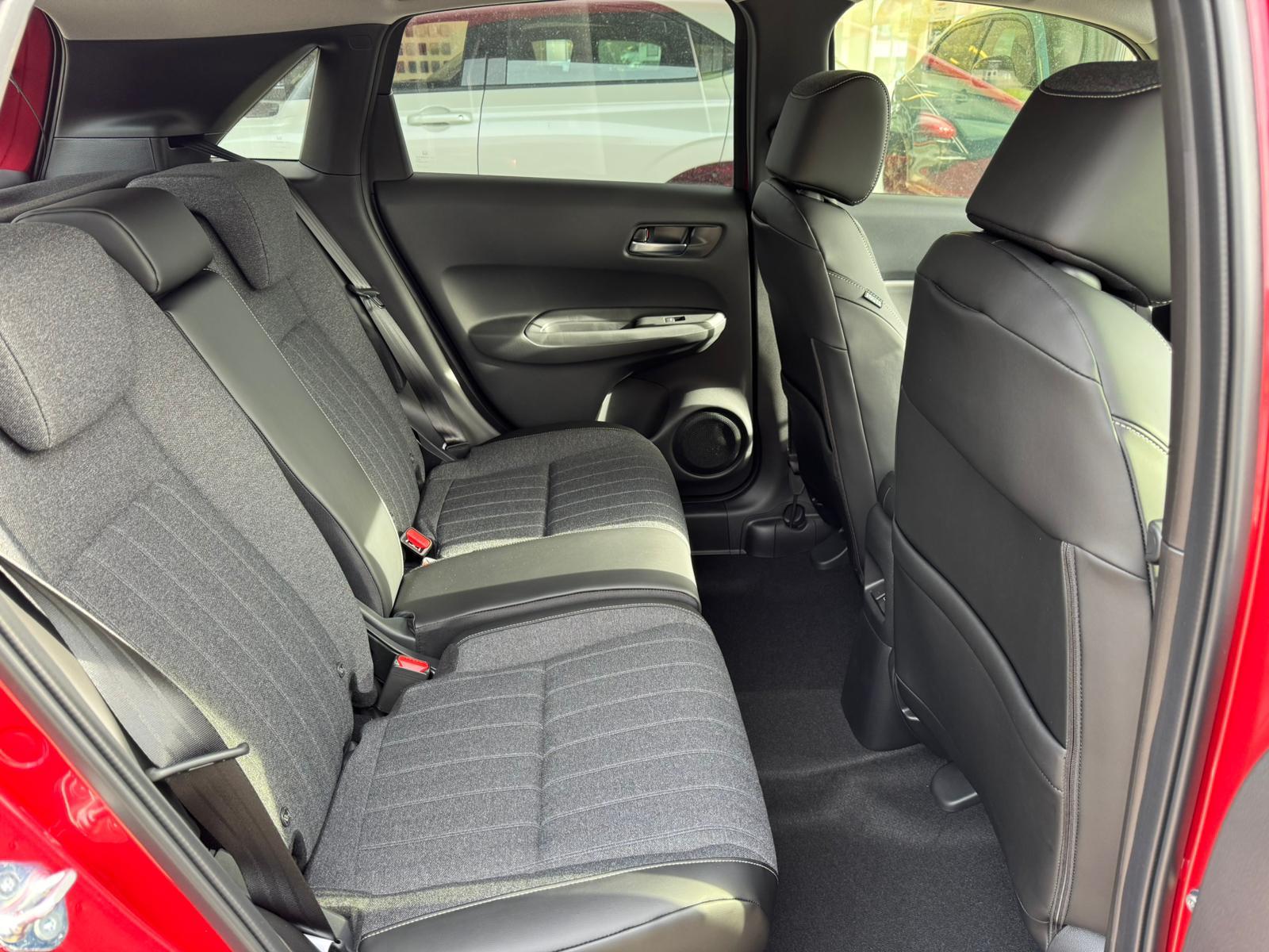 HONDA Jazz 1.5 i-MMD Advance - mit Aktionsleasing 1.9% und 8 Jahren Garantie!-image-29