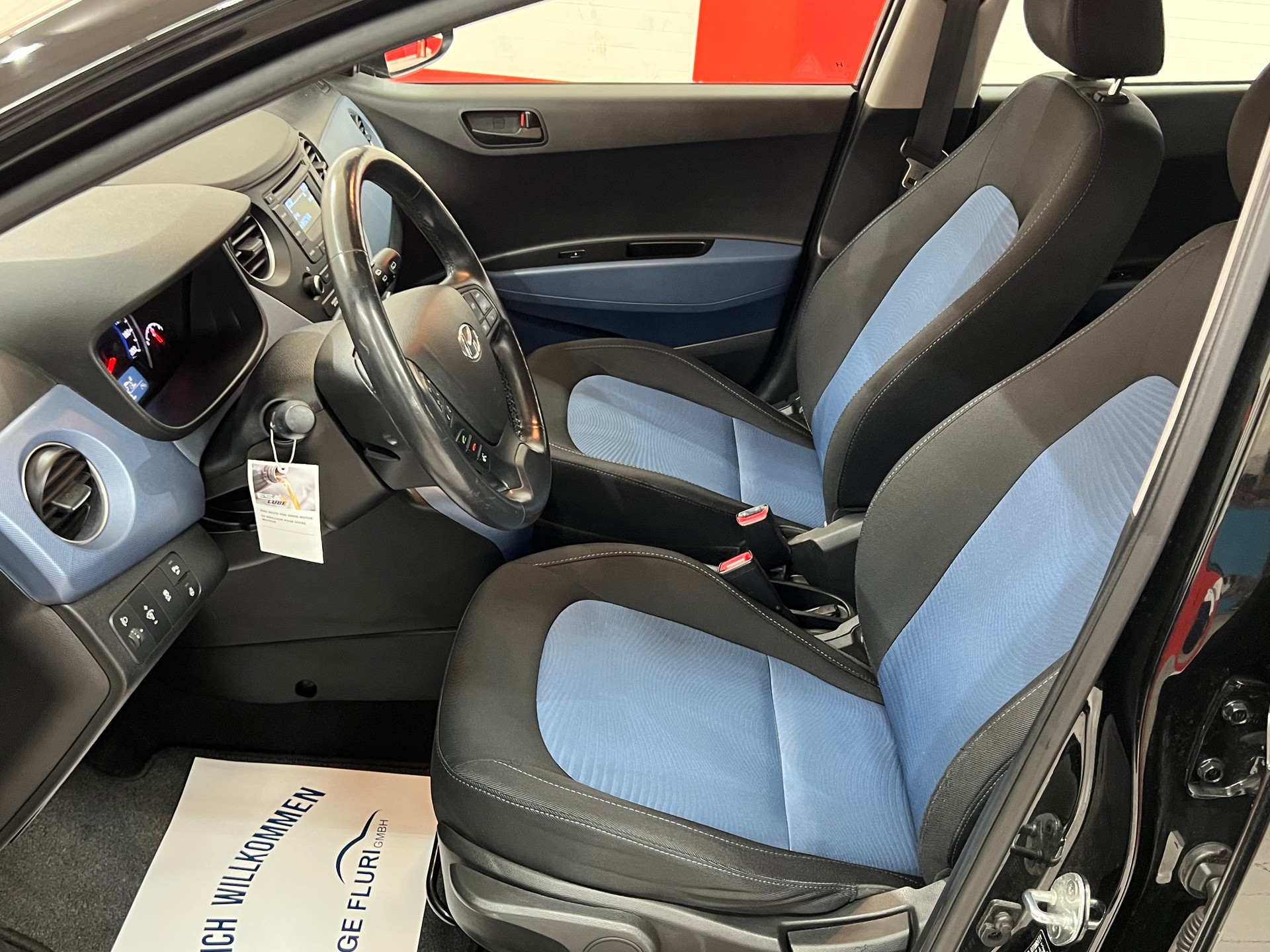 HYUNDAI i10 1.2 Amplia-image-13