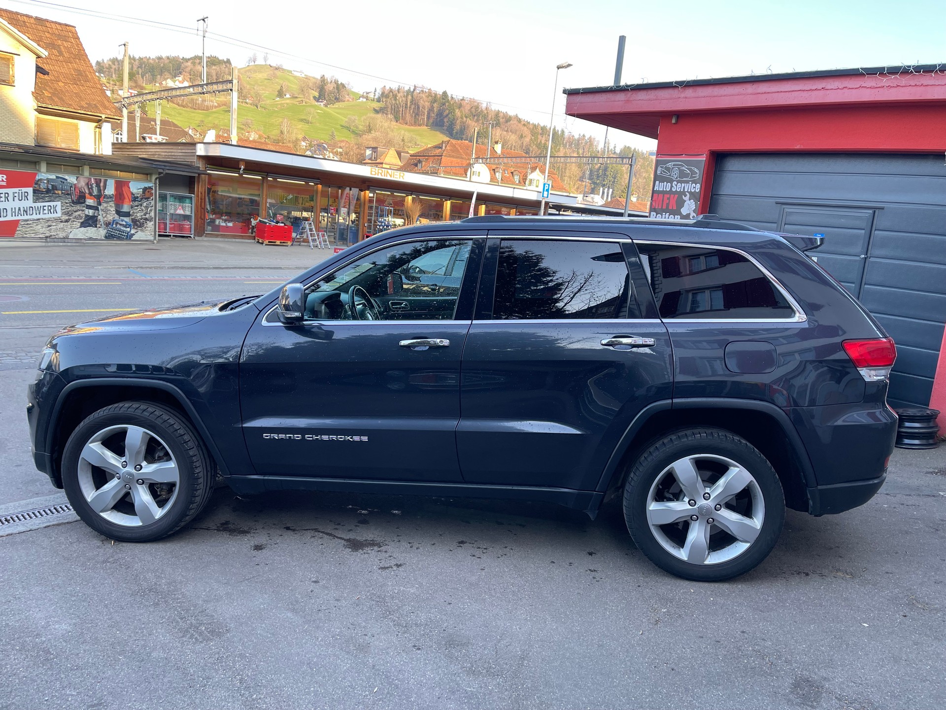 JEEP Grand Cherokee 3.0 CRD Limited Automatic-image-7