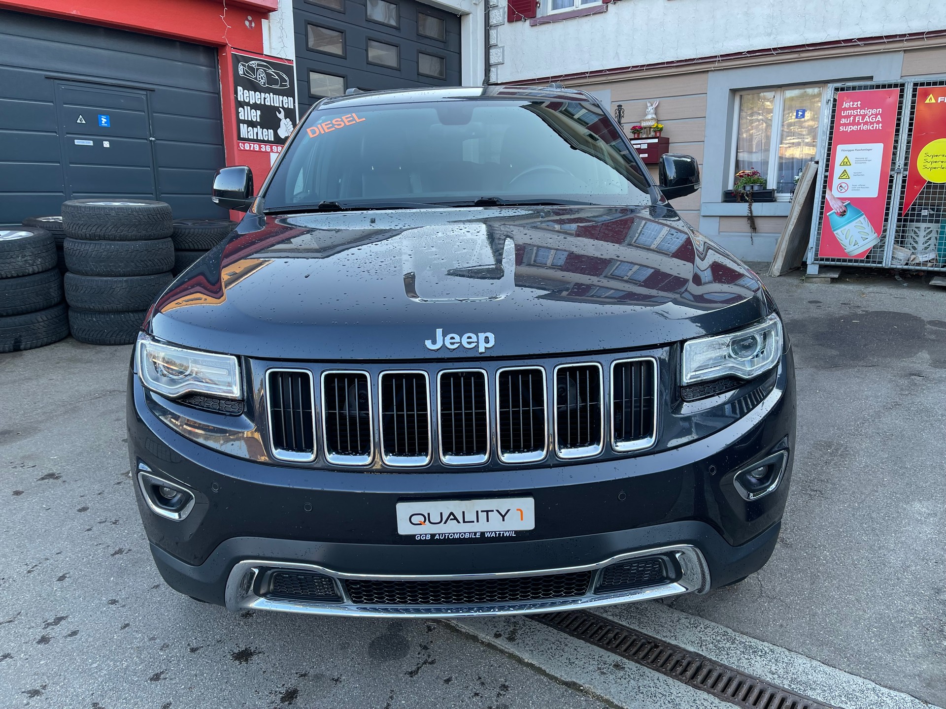JEEP Grand Cherokee 3.0 CRD Limited Automatic-image-4