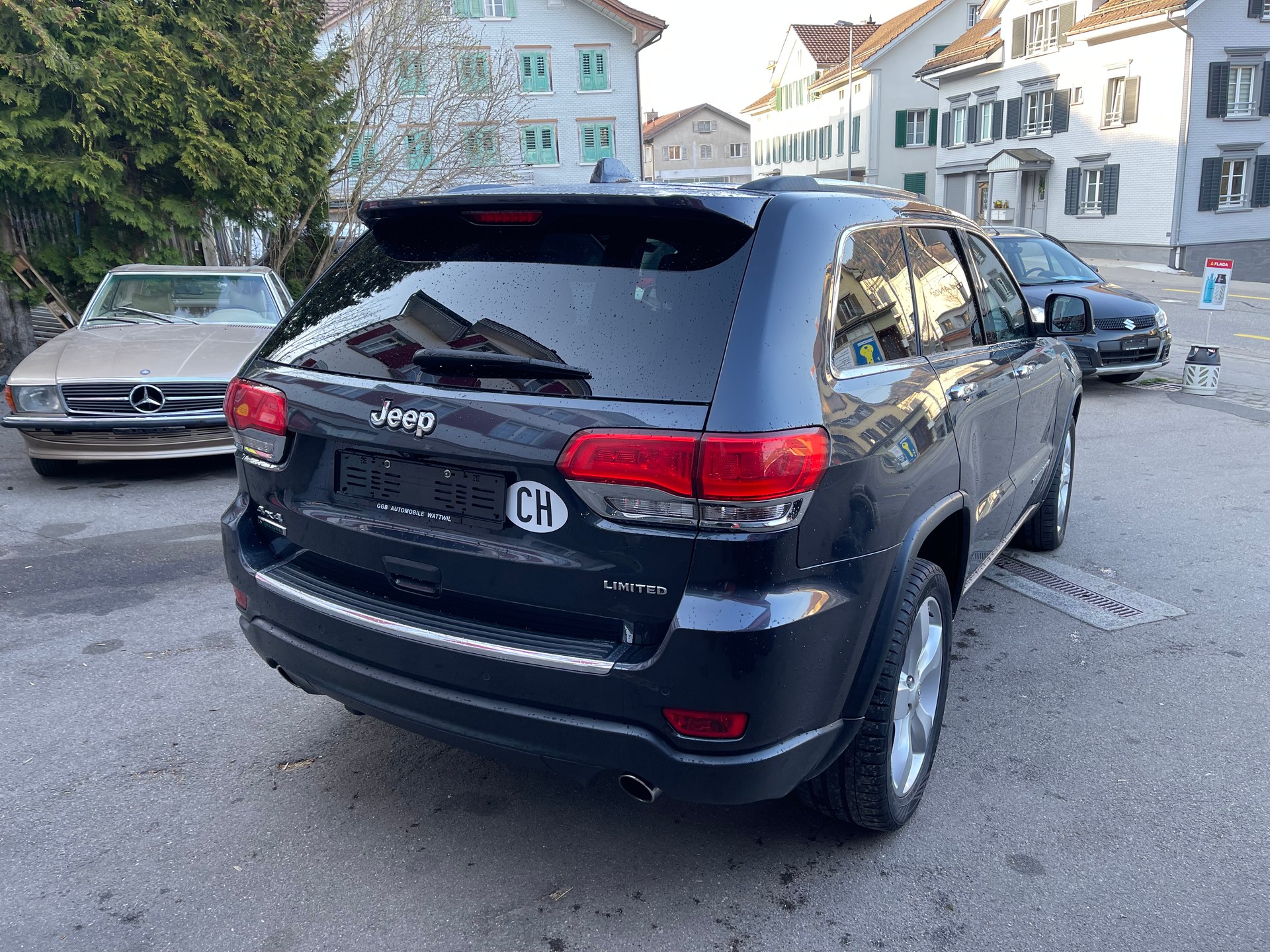 JEEP Grand Cherokee 3.0 CRD Limited Automatic-image-2