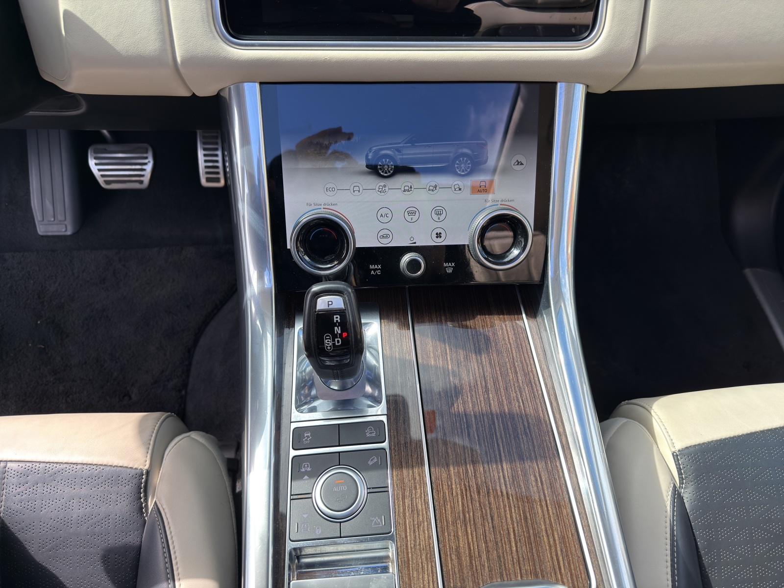 LAND ROVER Range Rover Sport 3.0 SDV6 AB Dynamic Automatic-image-14