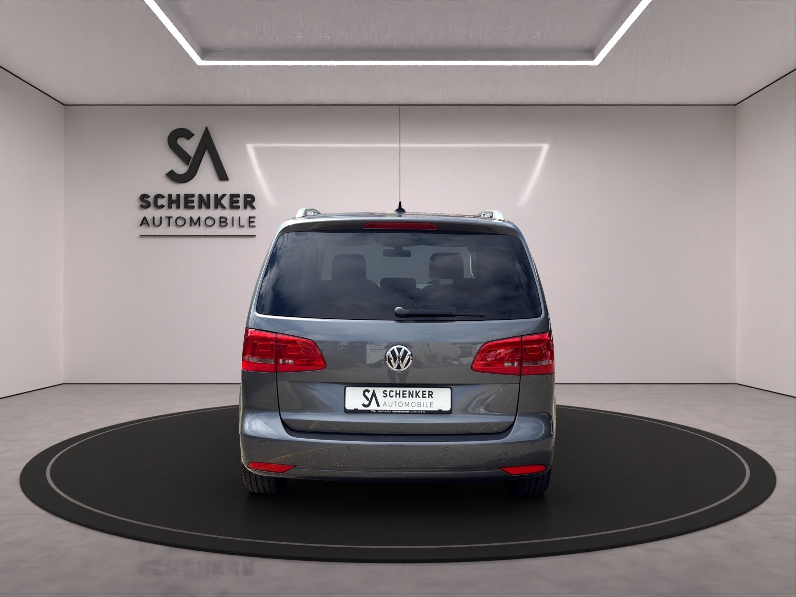 VW Touran 1.4 TSI Comfortline DSG 7 Plätzer-showroom-element-3