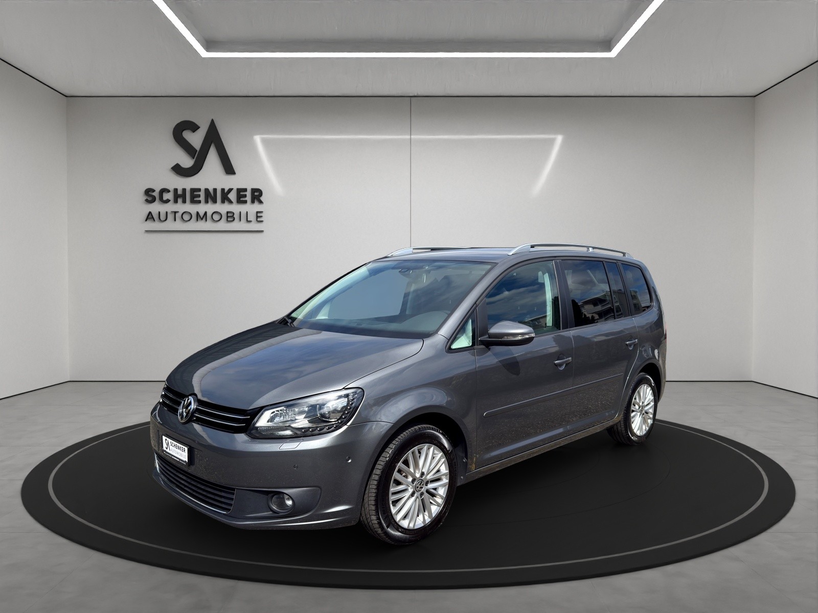 VW Touran 1.4 TSI Comfortline DSG 7 Plätzer