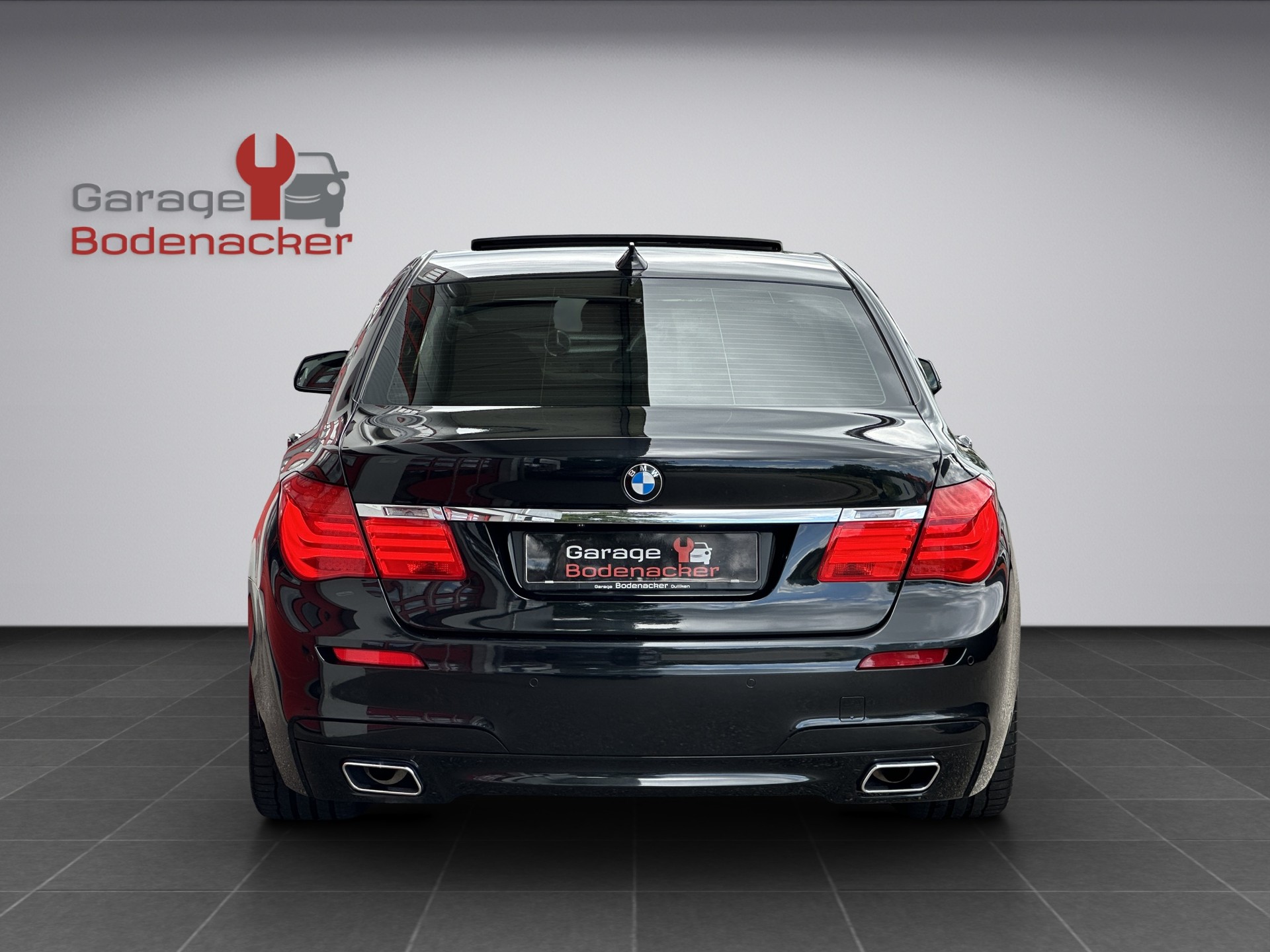 BMW 740d M Sport Paket-image-14