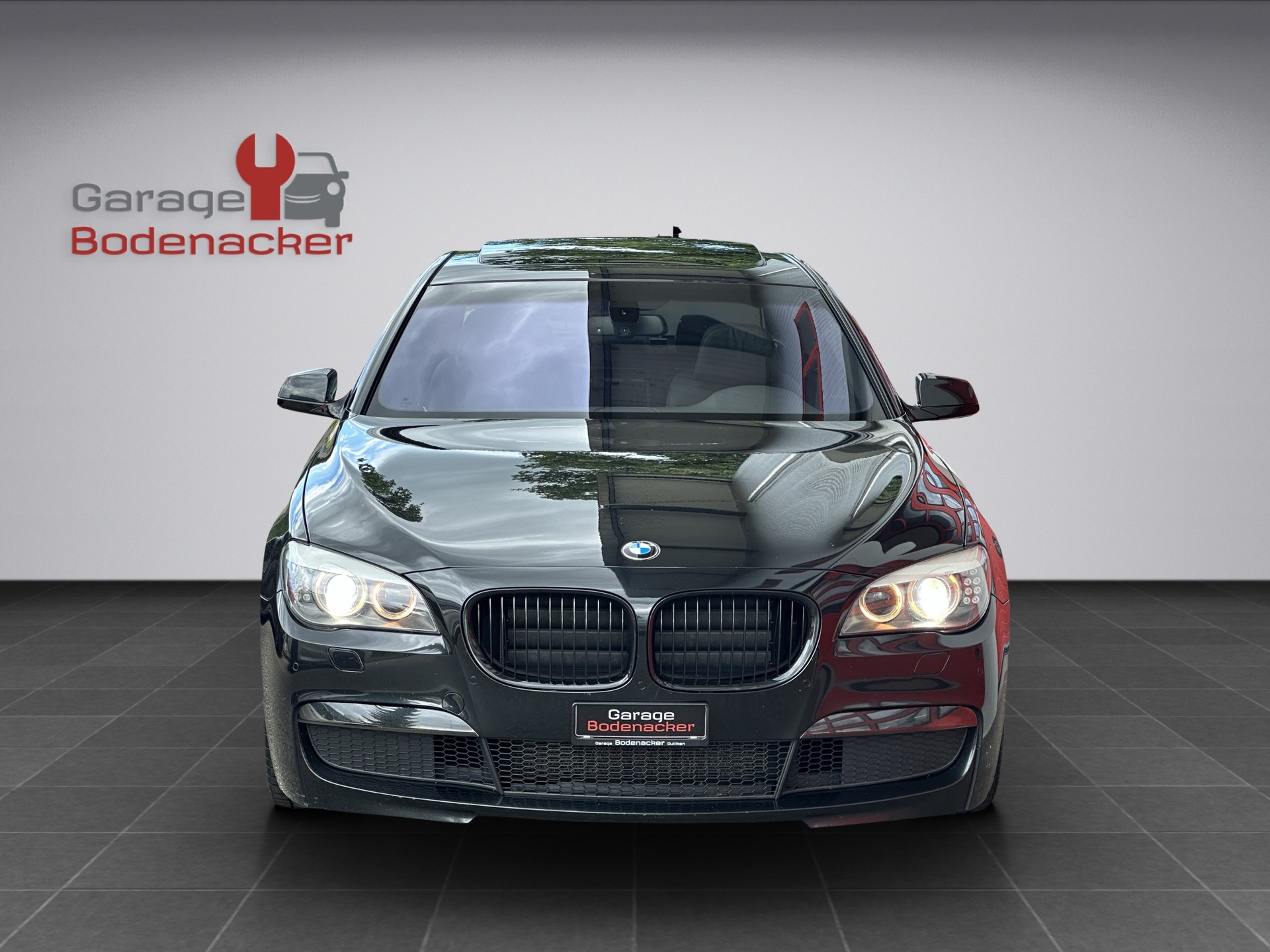 BMW 740d M Sport Paket-image-12