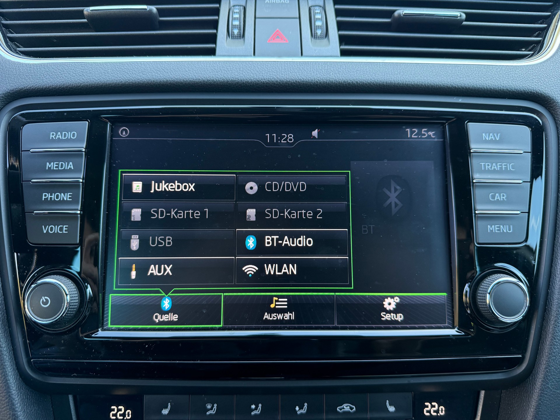 SKODA Octavia Combi 2.0 TDI RS DSG-image-10