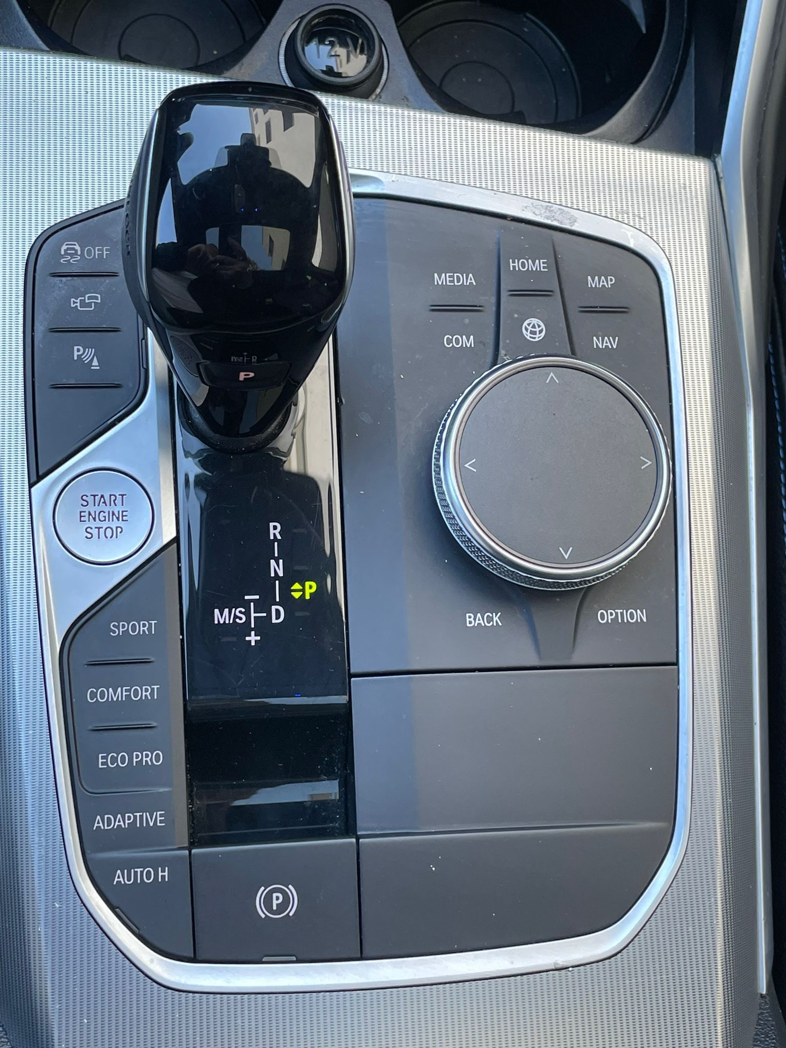 BMW M340i xDrive 48V Steptronic CH-Auto Hammer Ausstattung-image-11