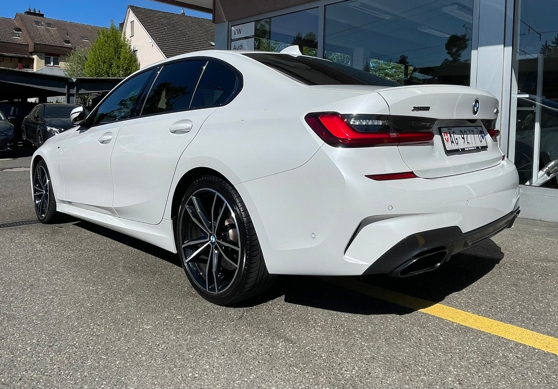 BMW M340i xDrive 48V Steptronic CH-Auto Hammer Ausstattung-image-3