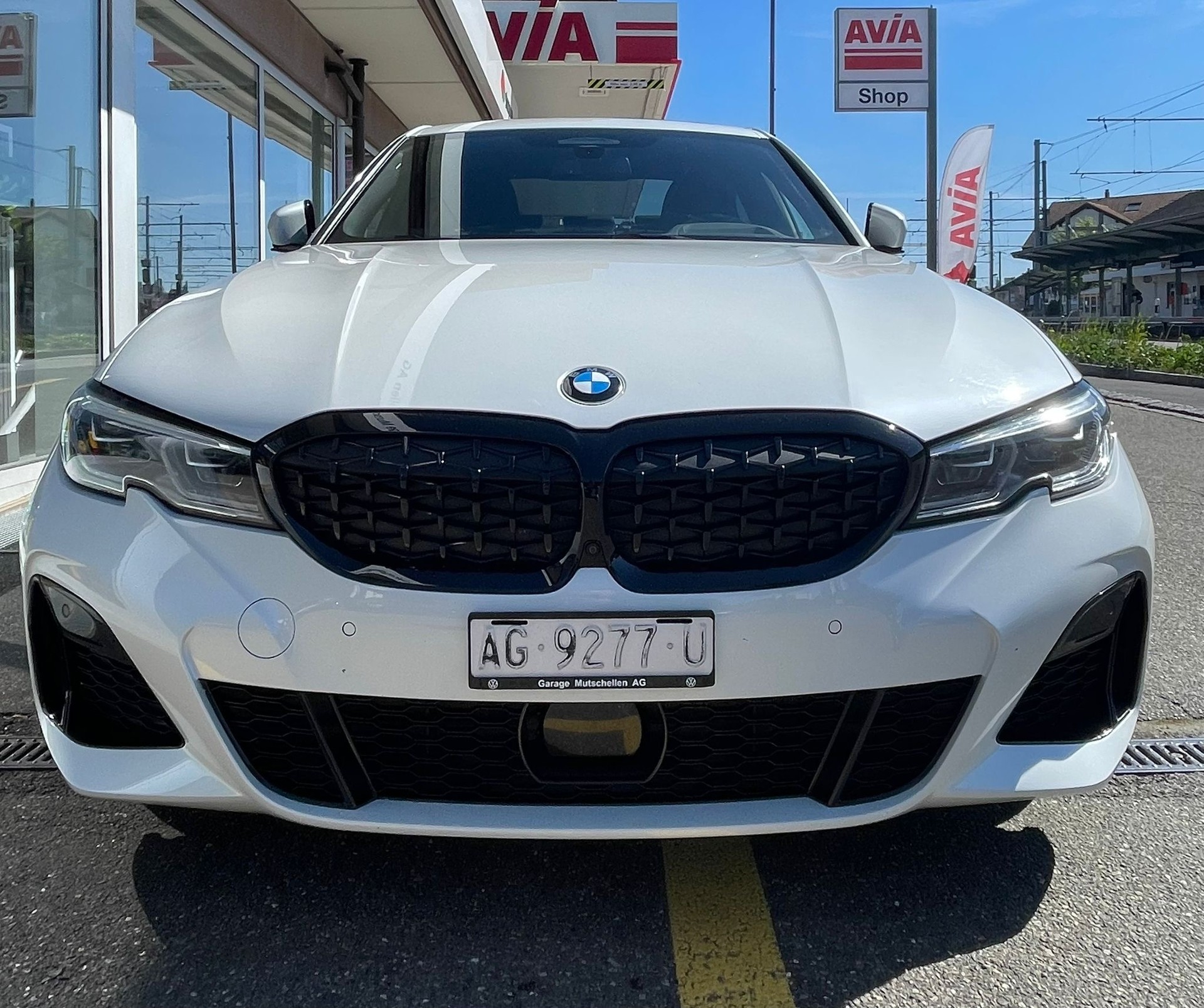 BMW M340i xDrive 48V Steptronic CH-Auto Hammer Ausstattung-image-1