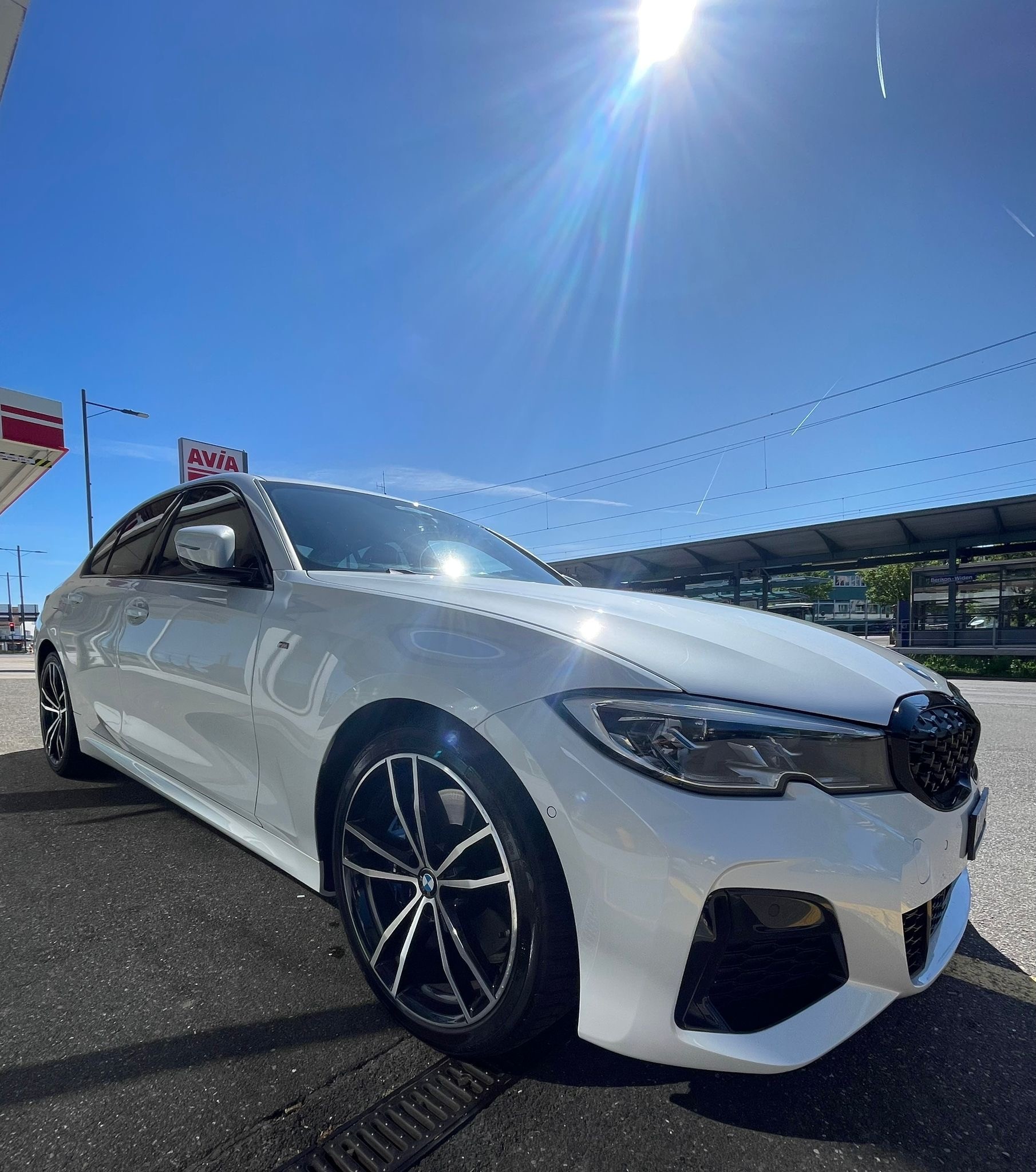 BMW M340i xDrive 48V Steptronic CH-Auto Hammer Ausstattung-image-2