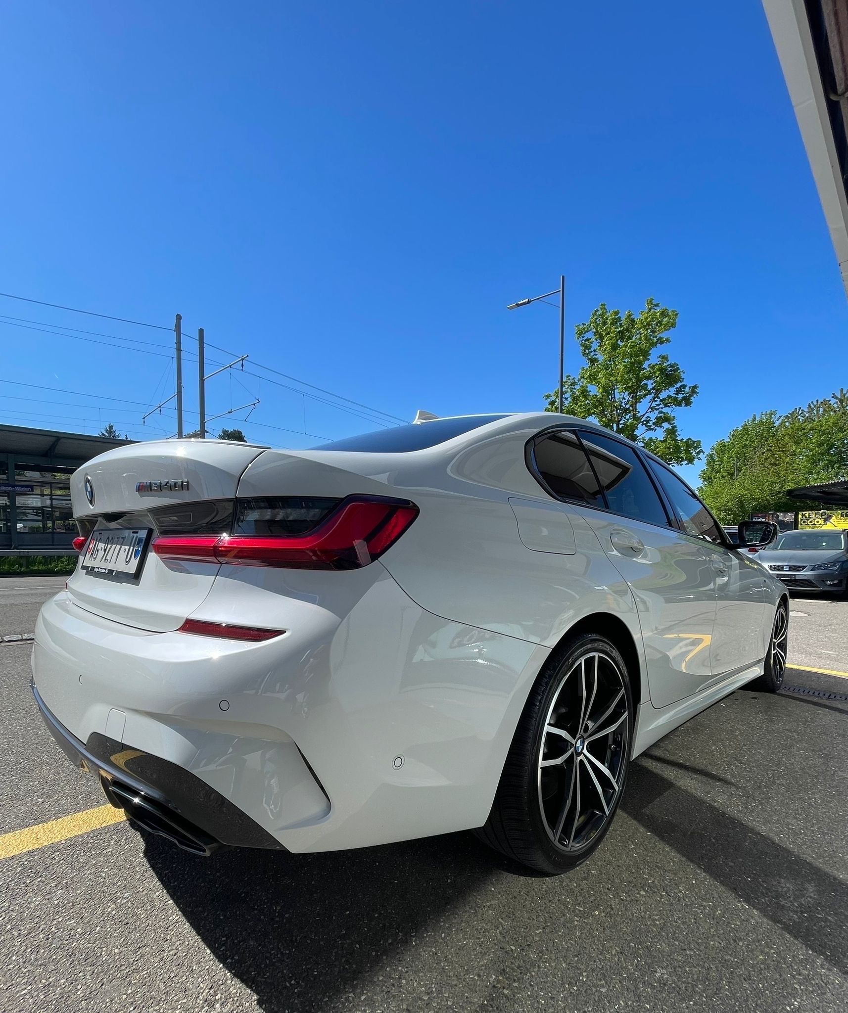 BMW M340i xDrive 48V Steptronic CH-Auto Hammer Ausstattung-image-4
