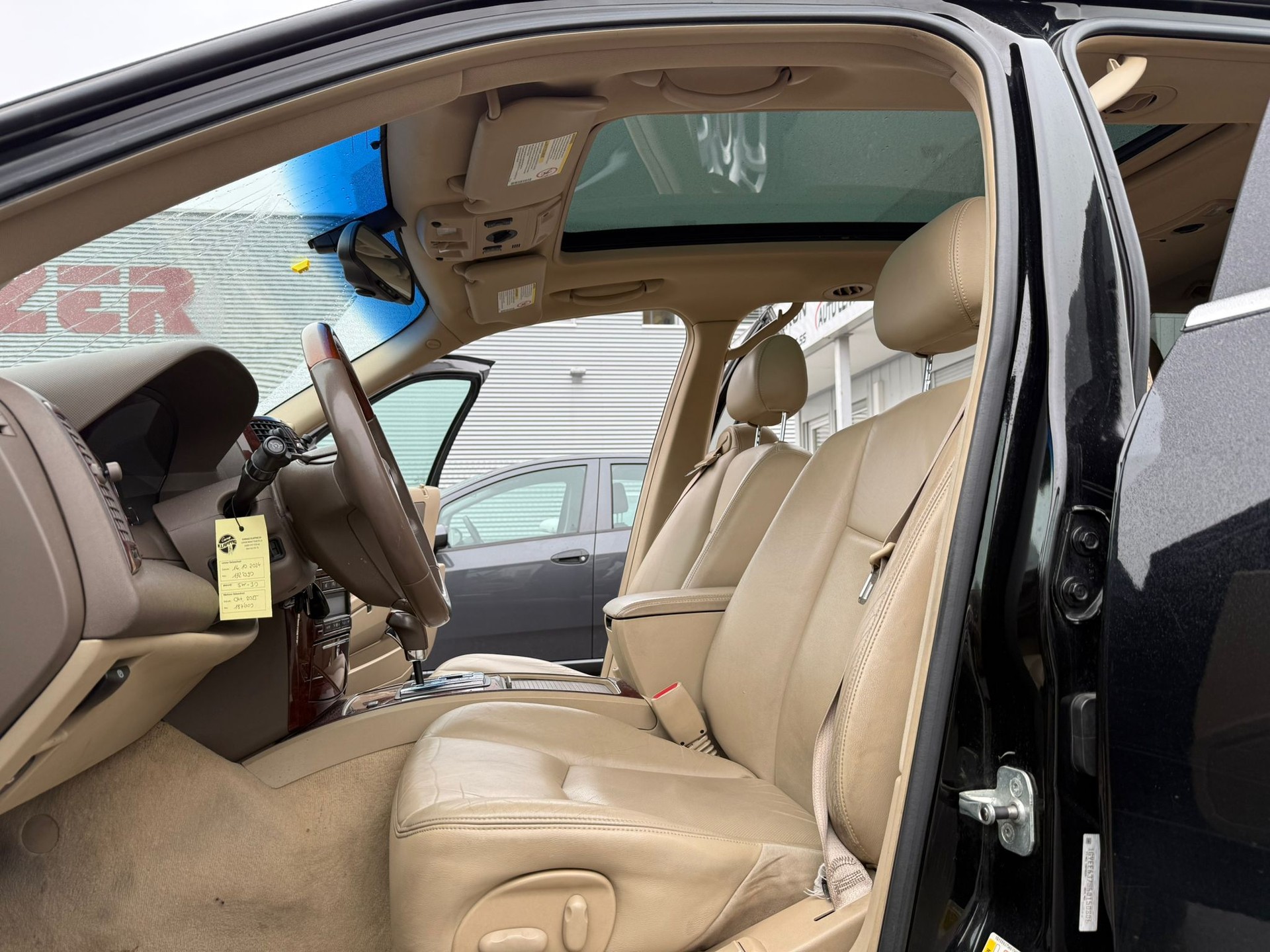 CADILLAC SRX 3.6 V6 Elegance 4WD-image-6