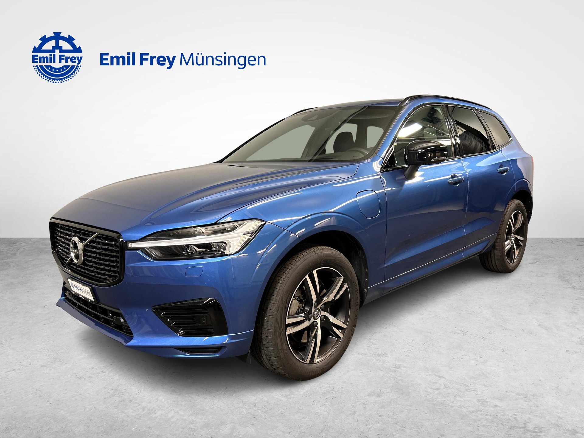 VOLVO XC60 2.0 T8 TE R-Design eAWD-showroom-element-2