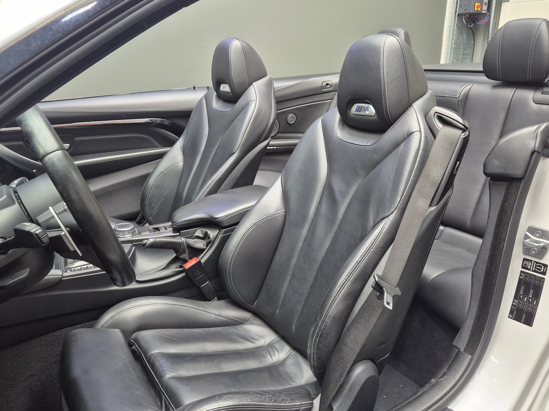 BMW M4 Cabriolet DKG-image-12