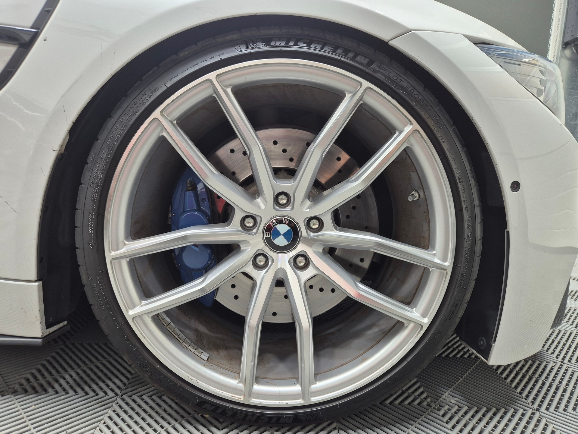 BMW M4 Cabriolet DKG-image-28