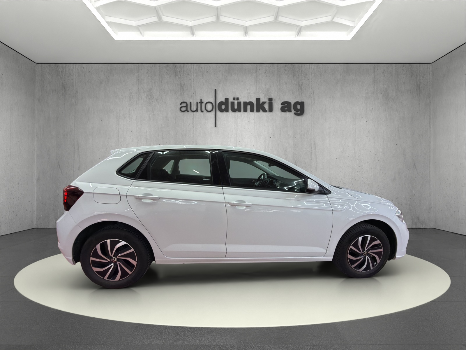 VW Polo 1.0 TSI Life DSG-image-4