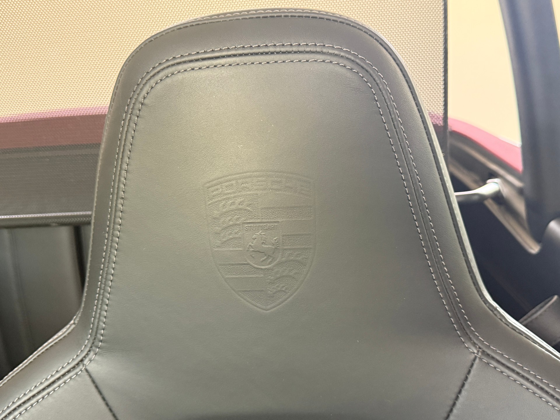 PORSCHE 911 Carrera 4S Cabriolet PDK ***CH-Porsche***Inkl. 1 Jahr All-In Garantie***Neuwertig***-image-12