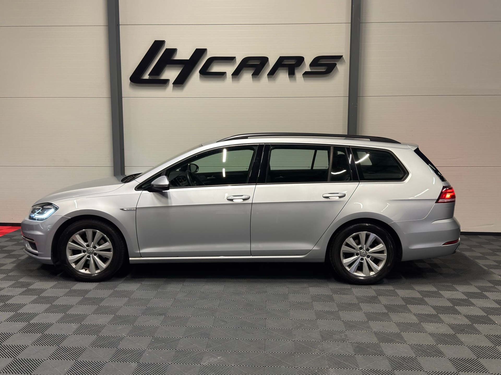 VW Golf VII Variant 1.5 TSI BlueM Comfortline-image-1