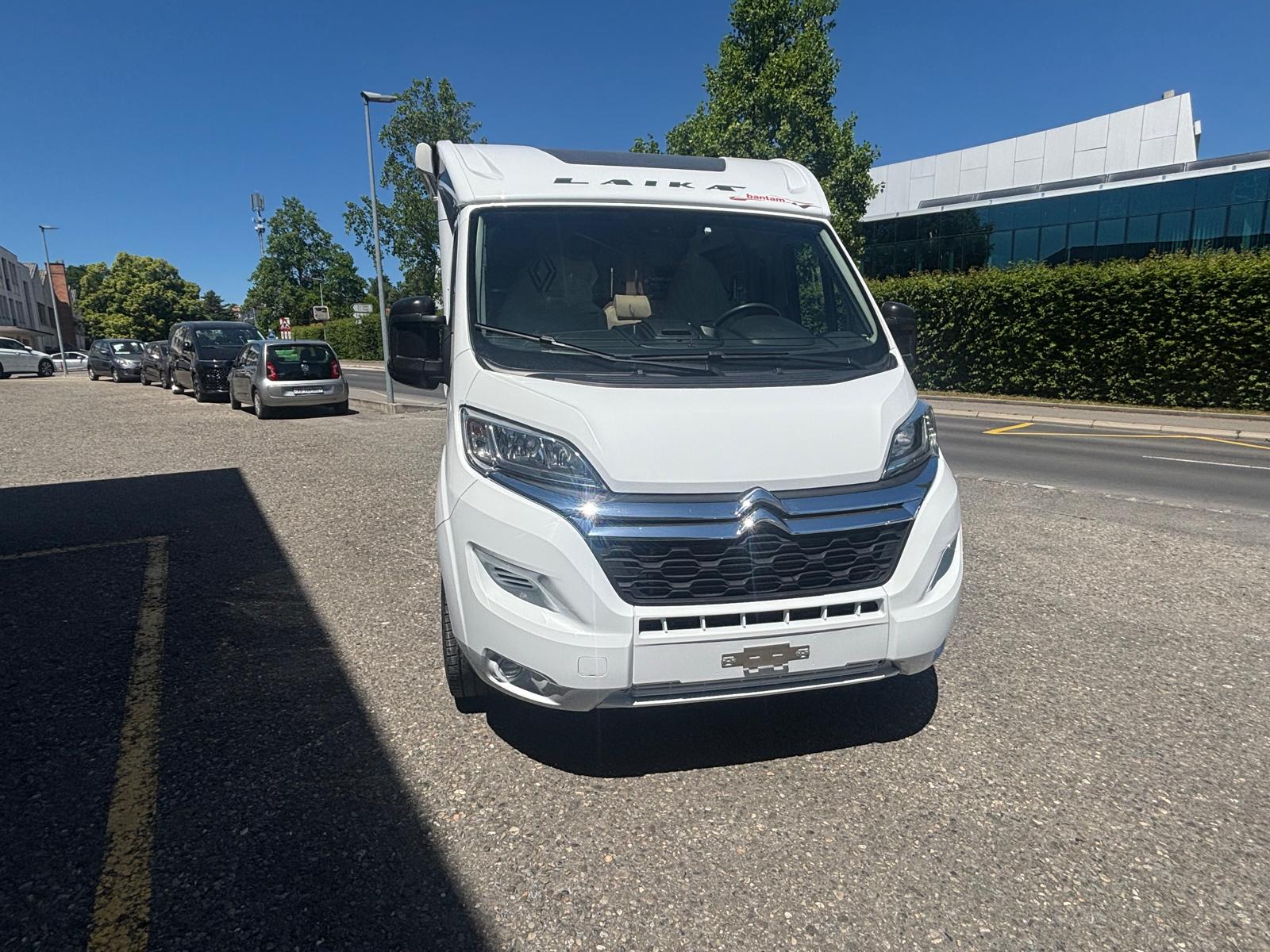 LAIKA Citroen KOSMO V9 VAN-showroom-element-1