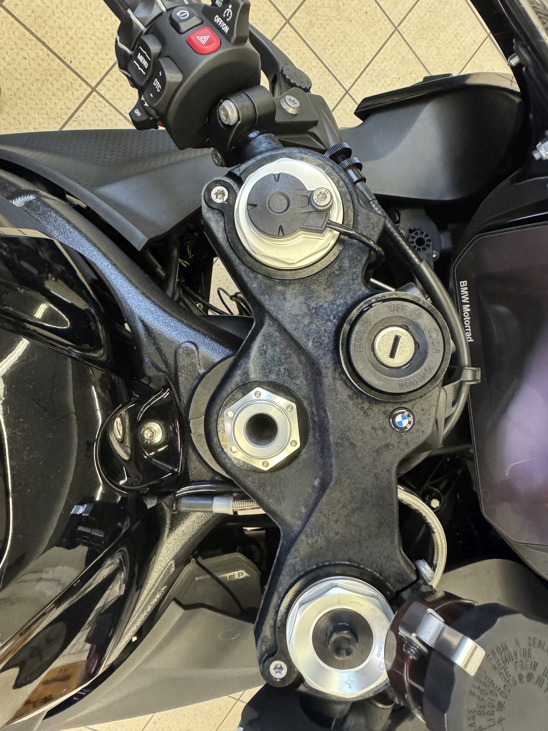 BMW S 1000 RR-image-7