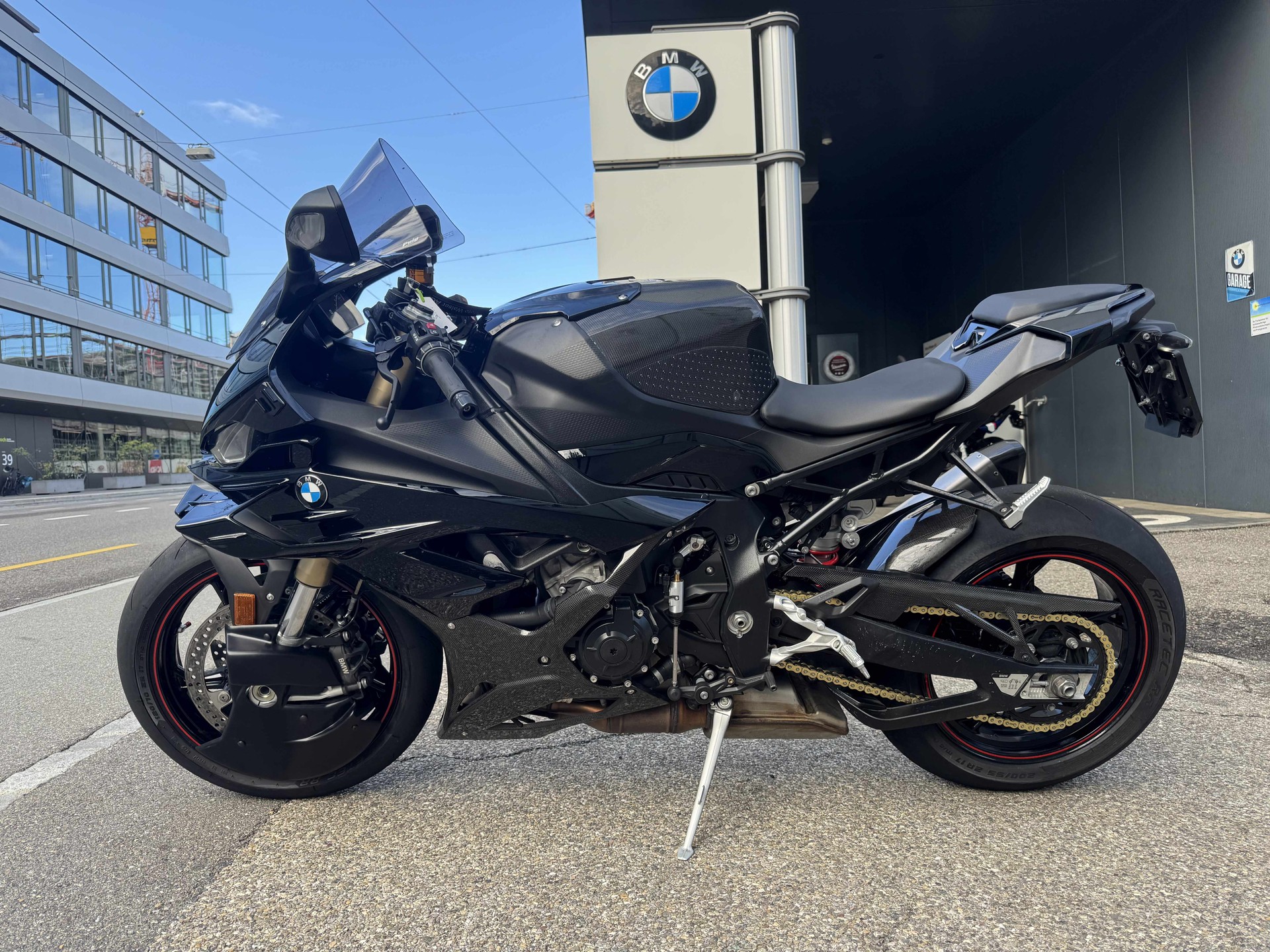BMW S 1000 RR-image-1