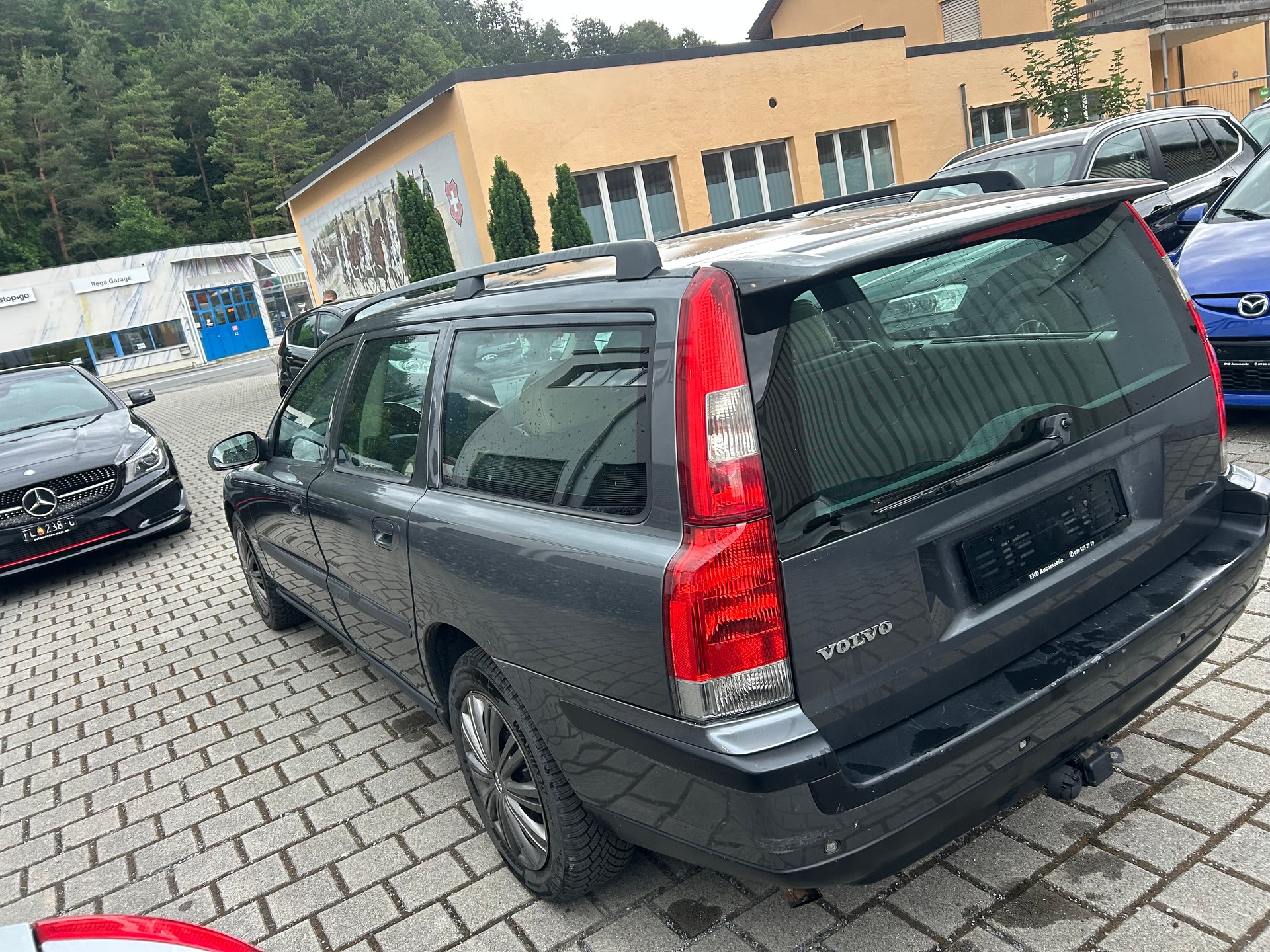 VOLVO V70 D5 AWD Geartronic-image-4