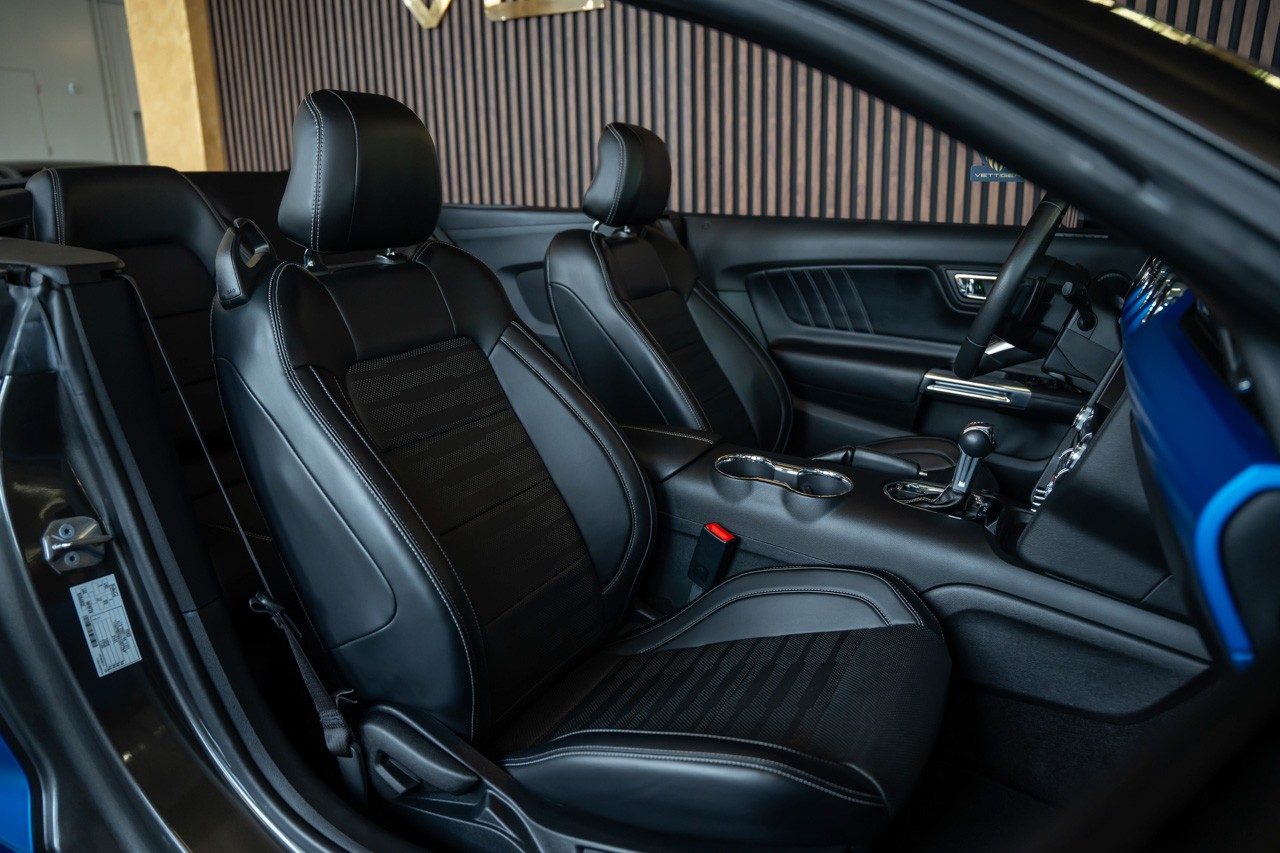 FORD Mustang Convertible 5.0 V8 GT Automat-image-16