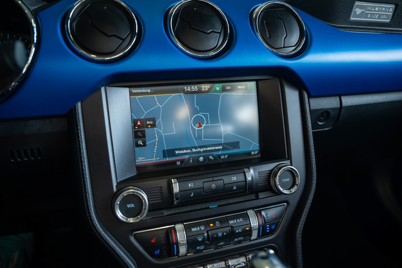 FORD Mustang Convertible 5.0 V8 GT Automat-image-19