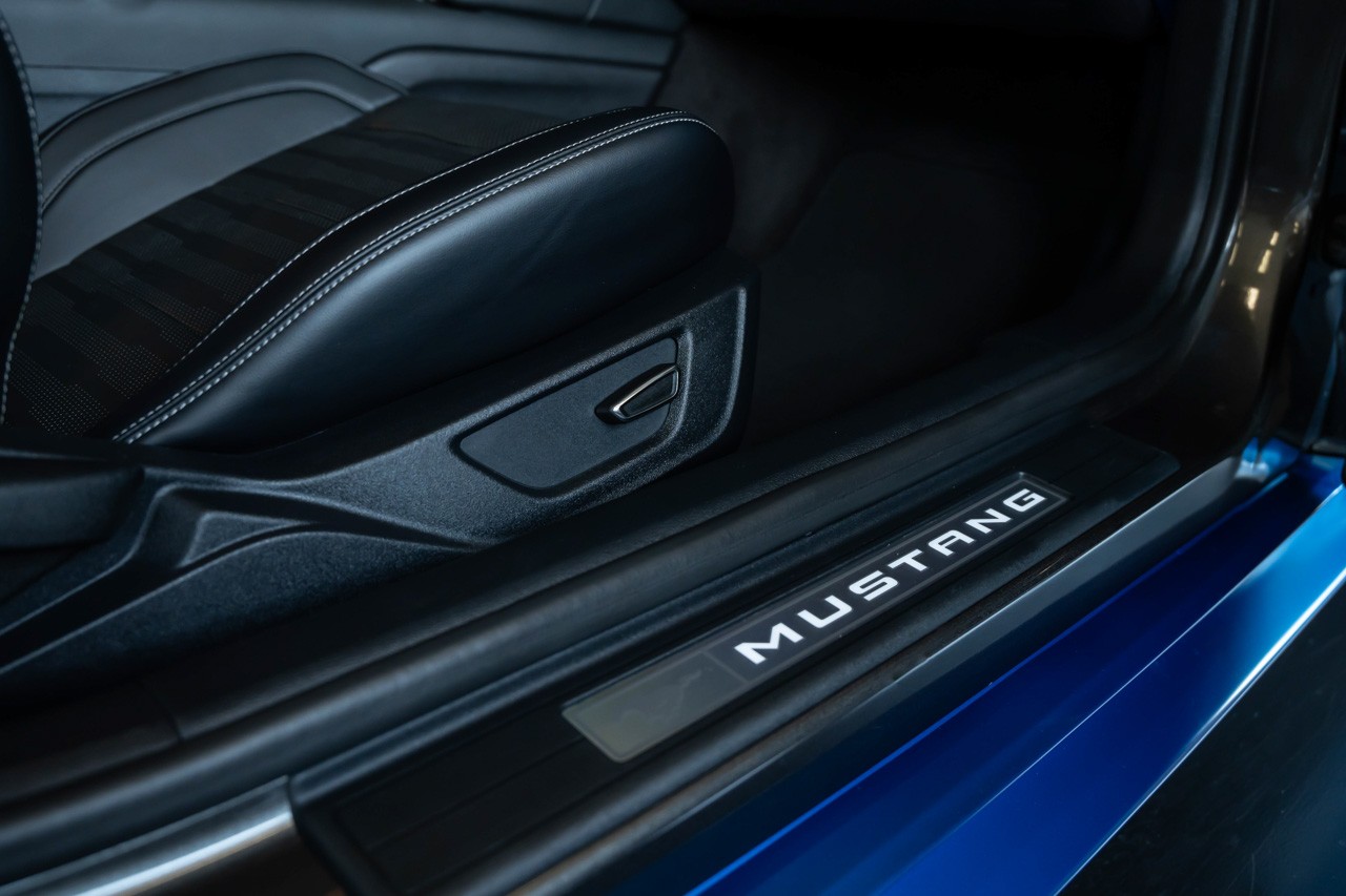 FORD Mustang Convertible 5.0 V8 GT Automat-image-23
