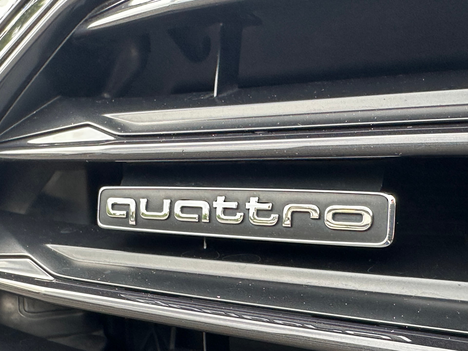 AUDI A4 Avant 2.0 TFSI Sport quattro S-tronic-image-10