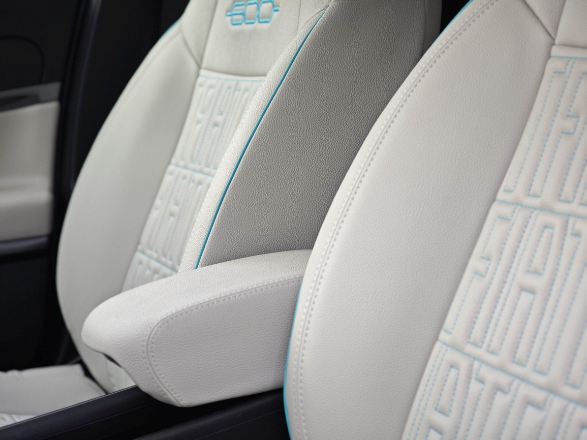 FIAT 600 1.2 Hybrid 145 La Prima-image-9