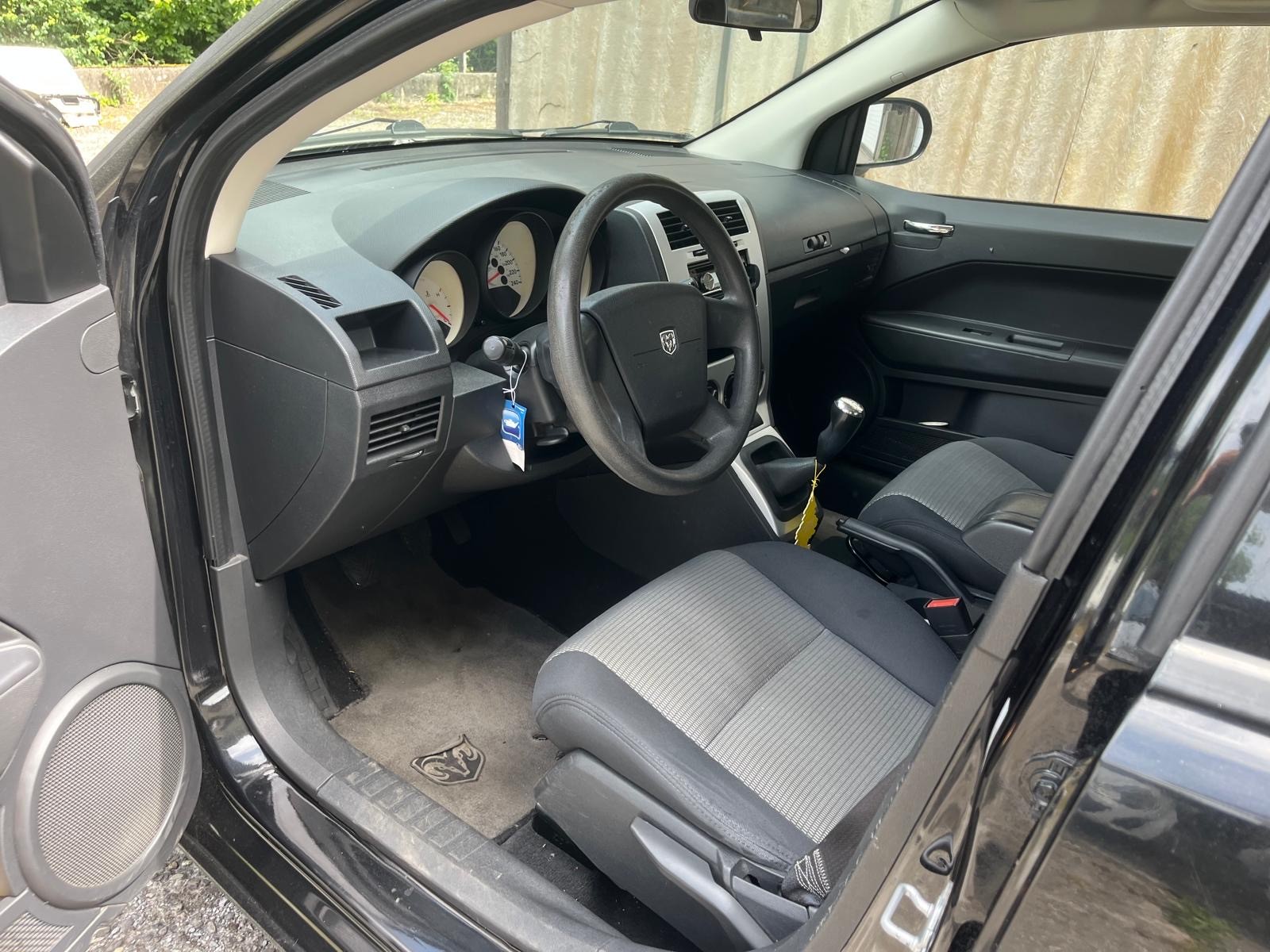 DODGE Caliber 1.8 SE-image-8