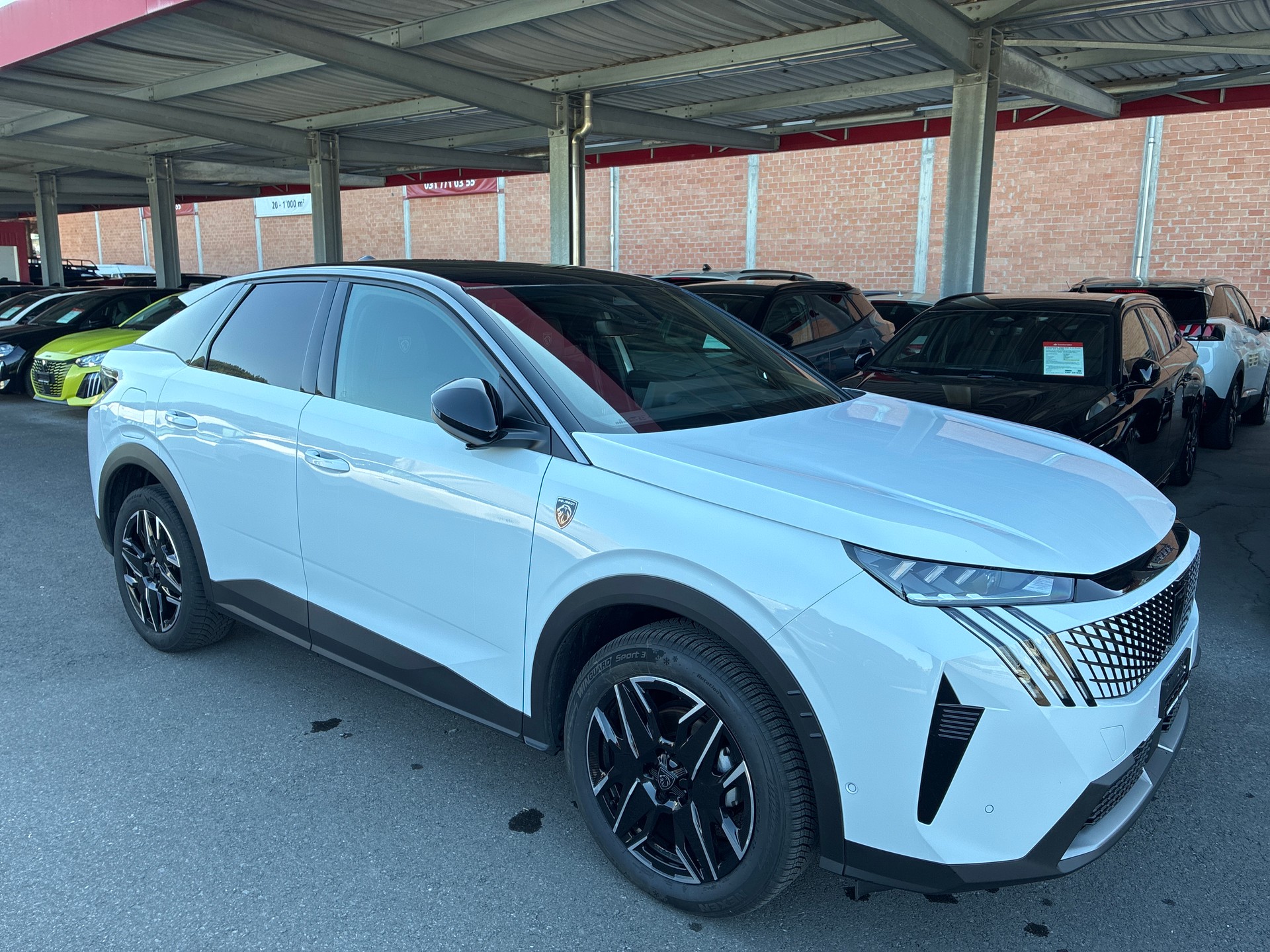 PEUGEOT 3008 145 e-DCS6 Hybrid GT