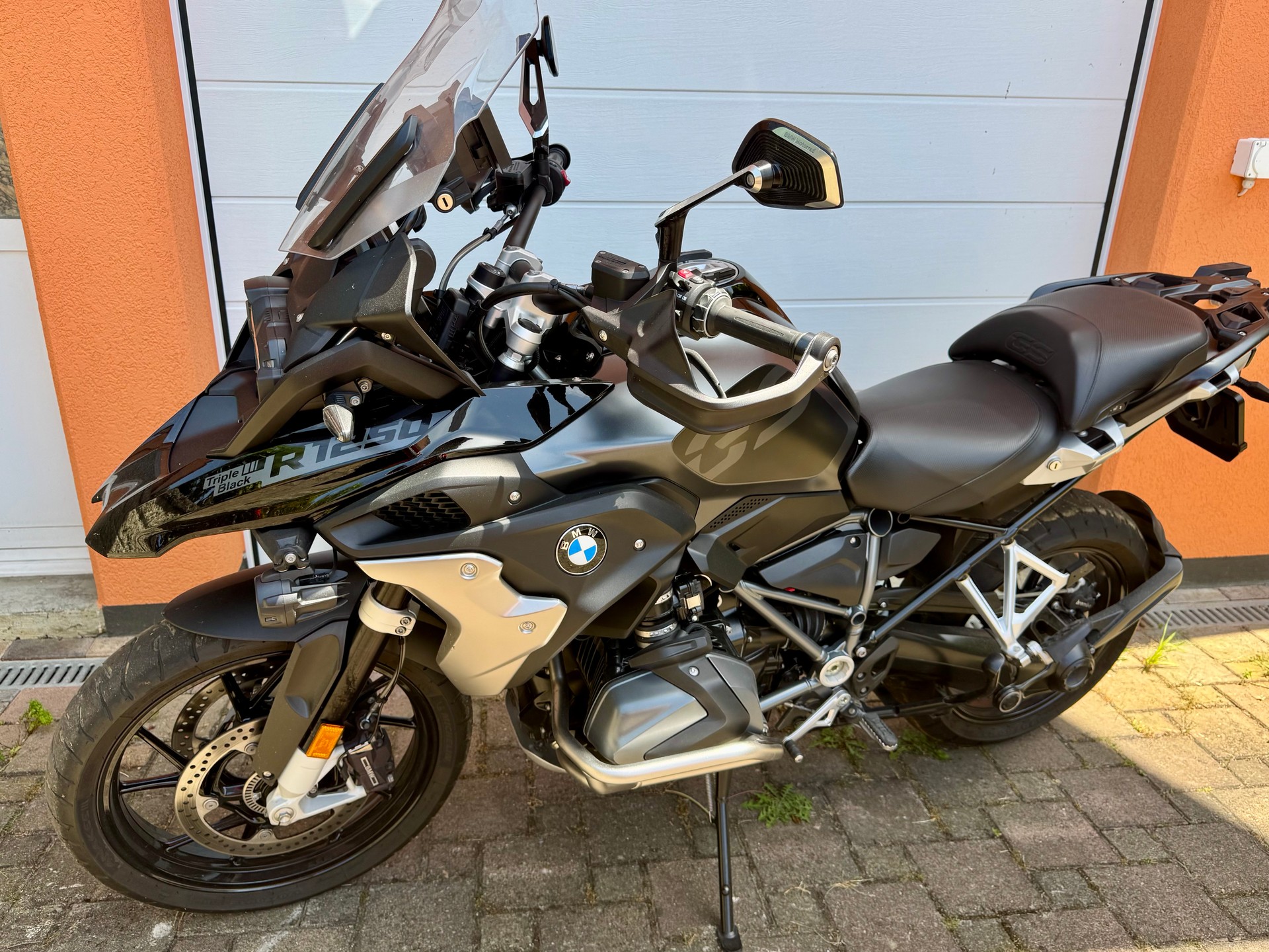 BMW R 1250 GS-image-3