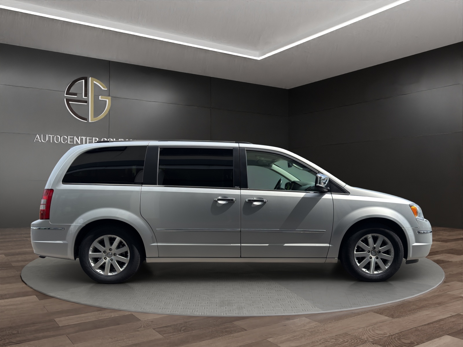 CHRYSLER Grand Voyager 3.8 Limited Automatic-image-4