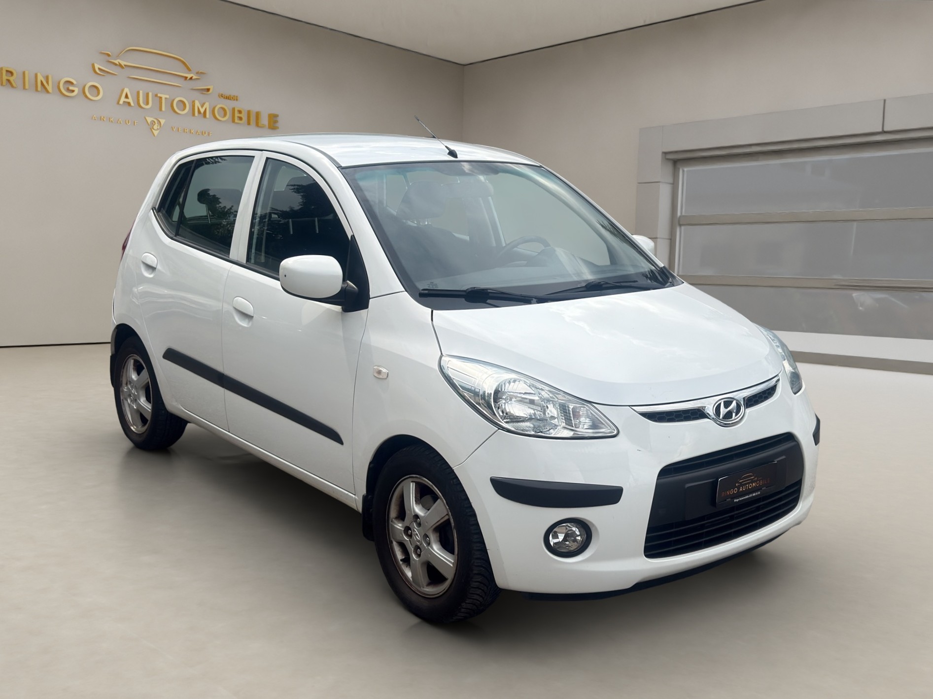 HYUNDAI i10 1.1 Style Automatic