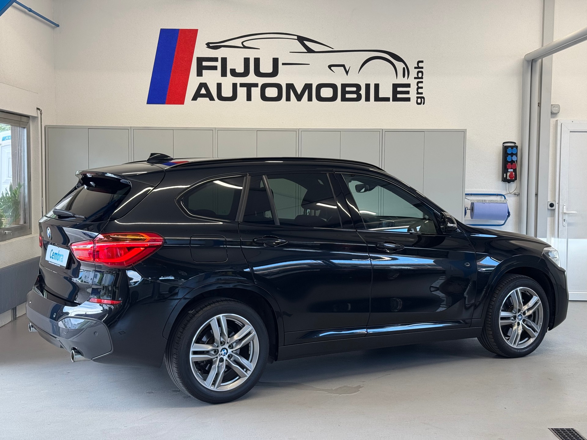 BMW X1 xDrive 25d M Sport Steptronic-image-3