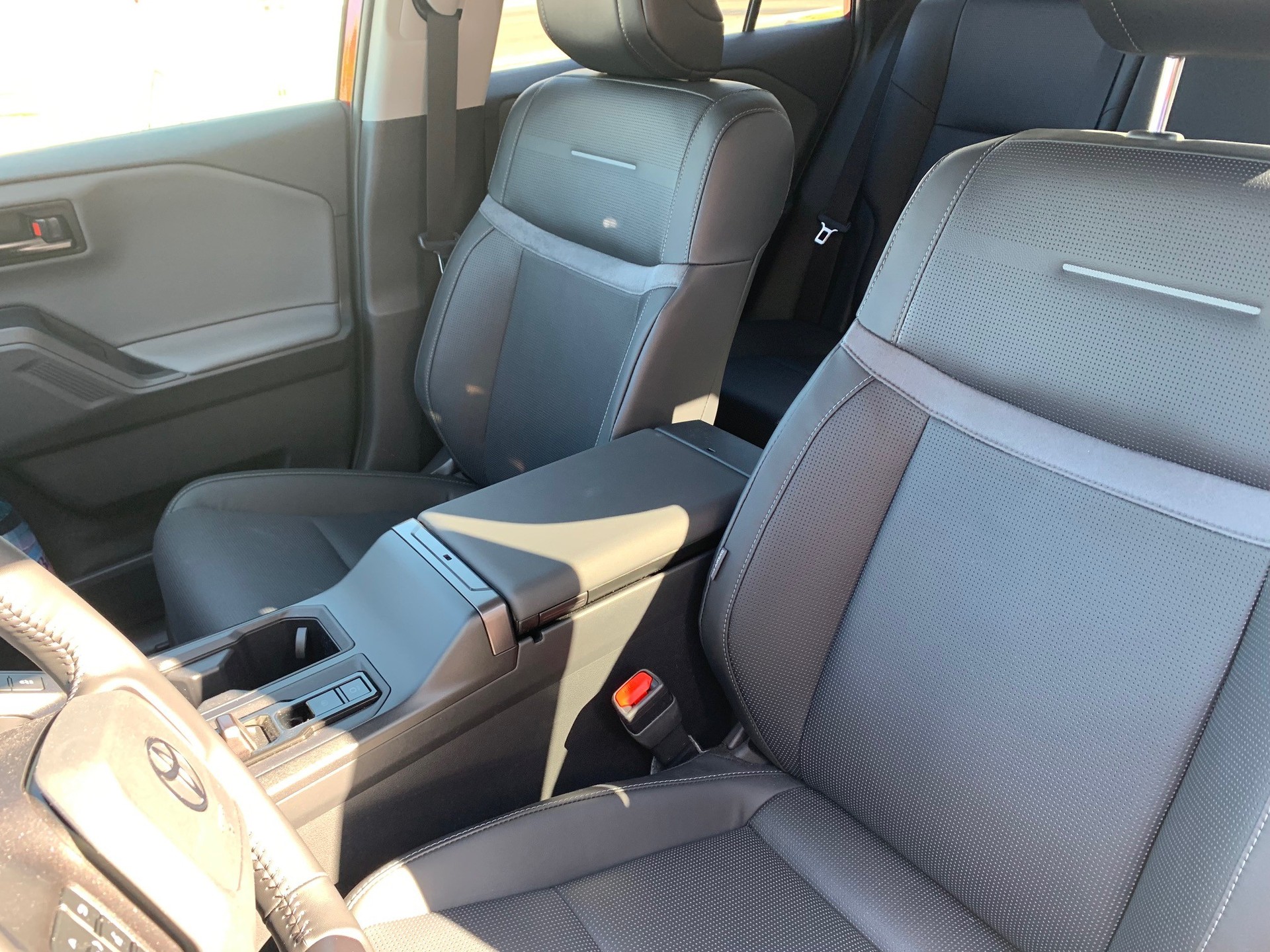 TOYOTA 2.5 HEV Premium-image-5