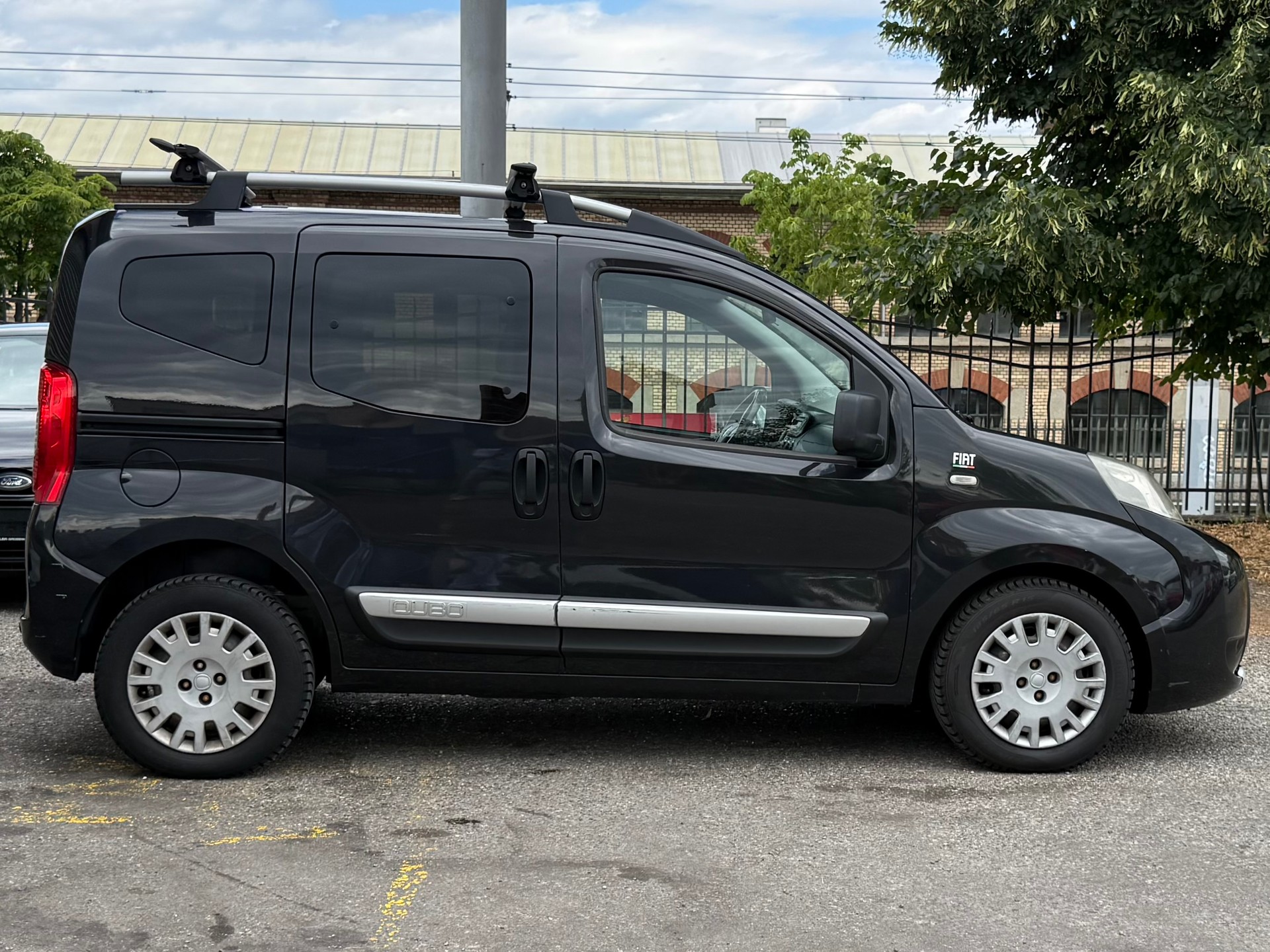 FIAT Qubo 1.3 JTD Trekking-image-3