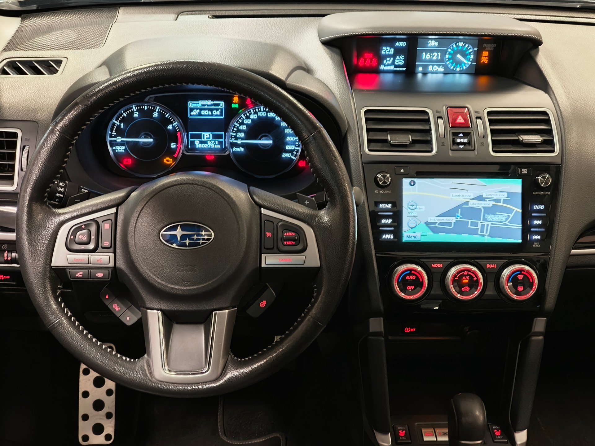 SUBARU Forester 2.0D Luxury Lineatronic-image-21