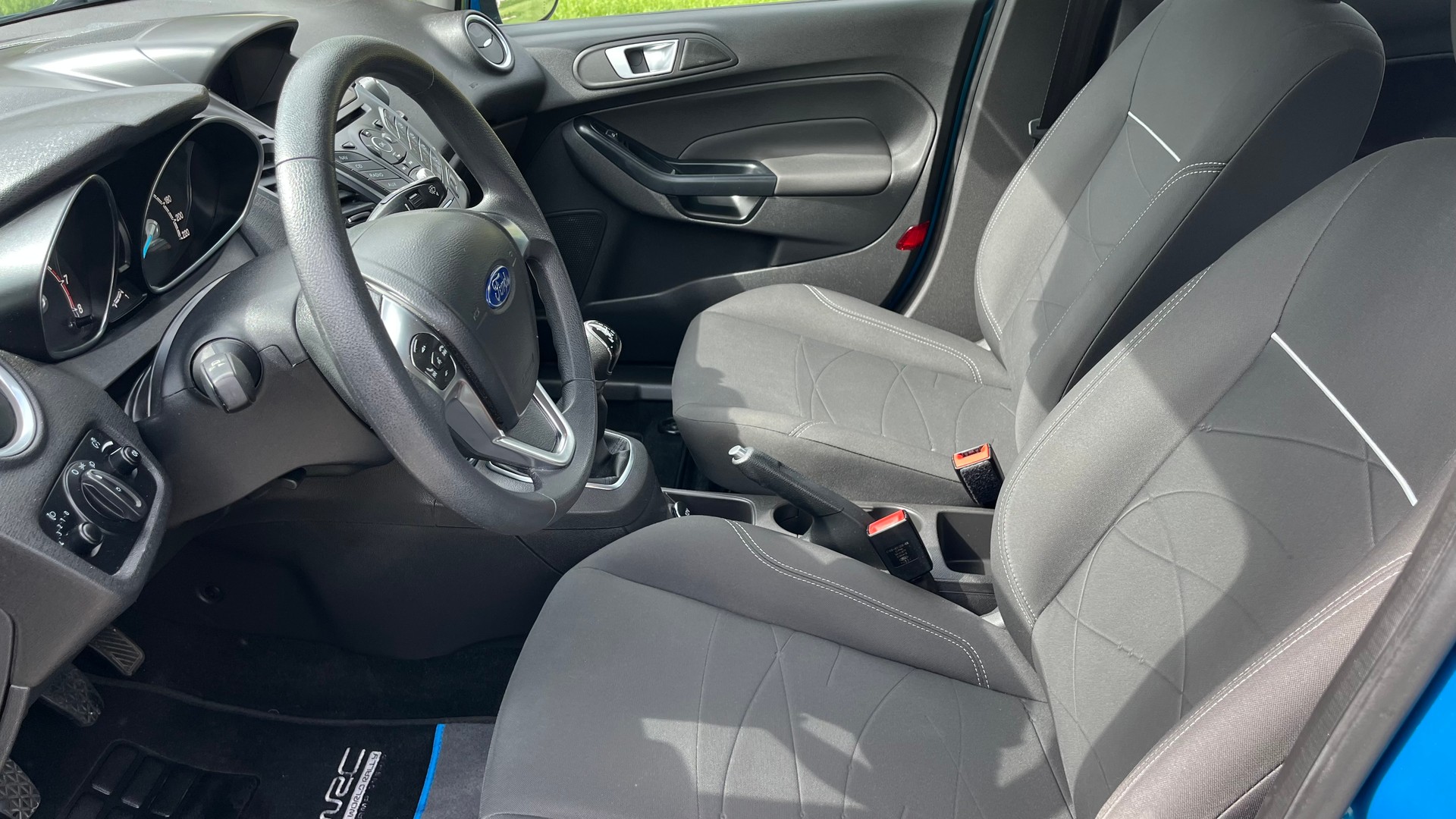 FORD Fiesta 1.0 Trend-image-9