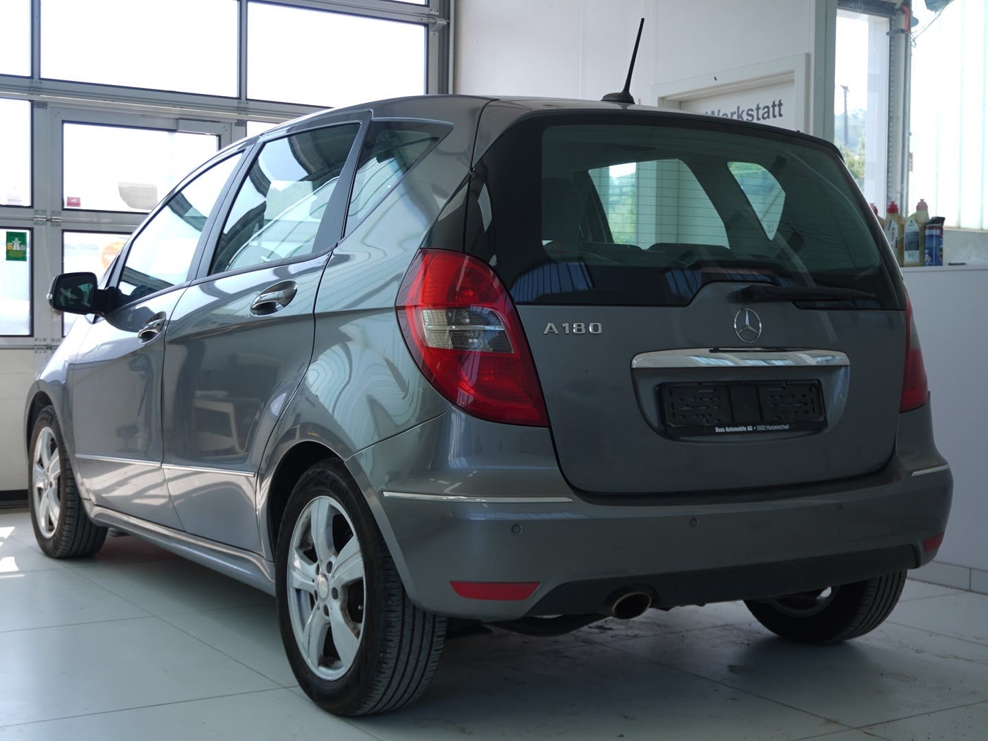 MERCEDES-BENZ A 180 Avantgarde Selection Autotronic-showroom-element-1