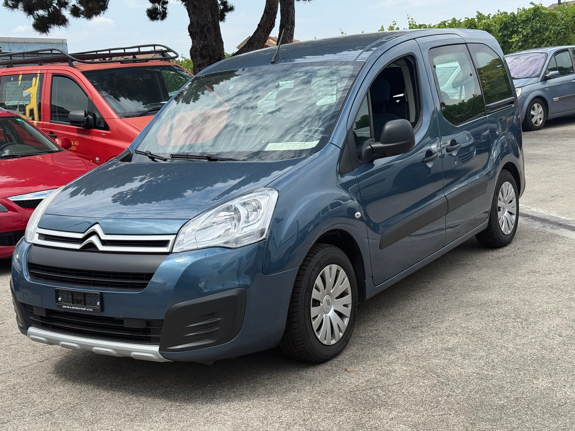 CITROEN Berlingo 1.6 BlueHDi Feel-image-3