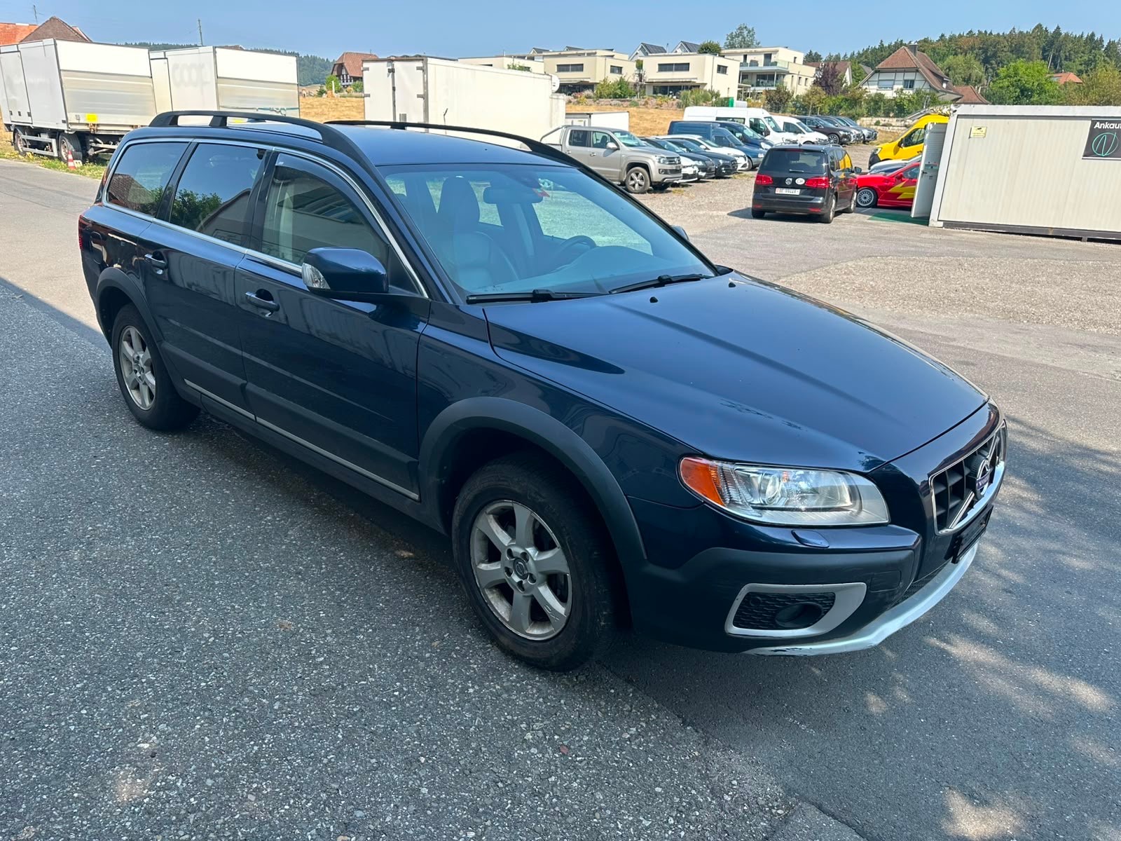 VOLVO XC70 D5 AWD Summum Geartronic-showroom-element-1