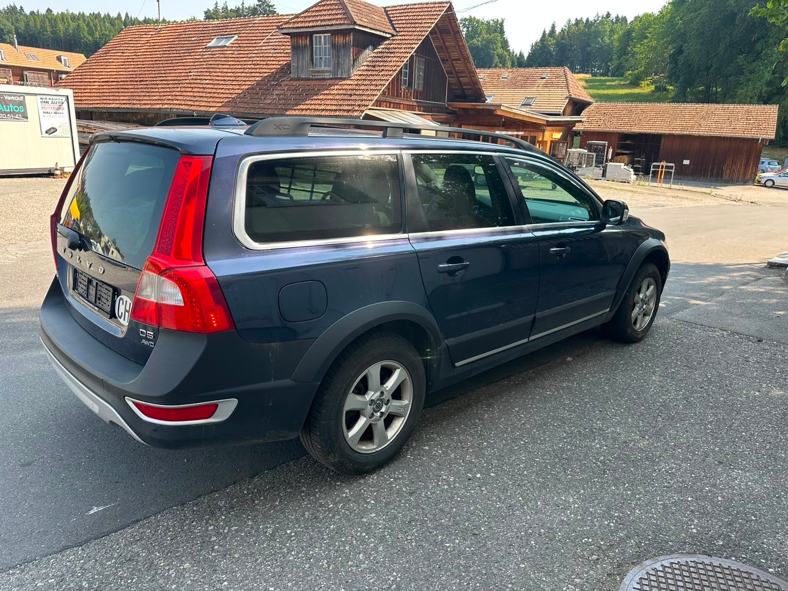 VOLVO XC70 D5 AWD Summum Geartronic-image-6
