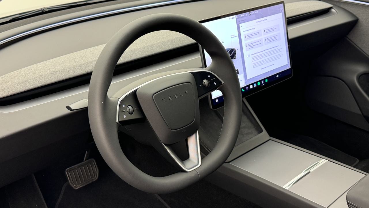 TESLA Model 3 Long Range RWD-image-6