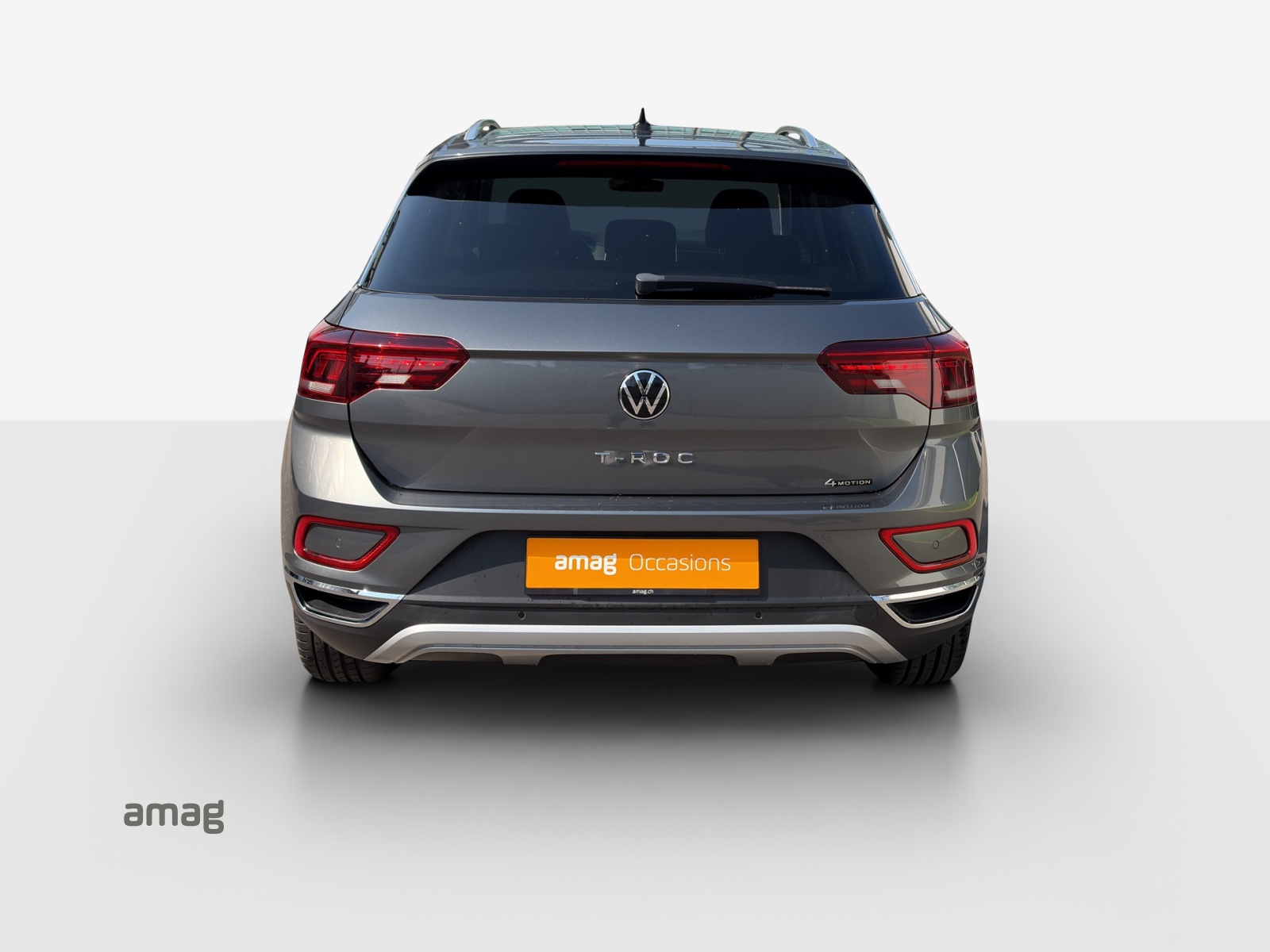 VW T-Roc 2.0 TSI Style DSG 4Motion-showroom-element-3